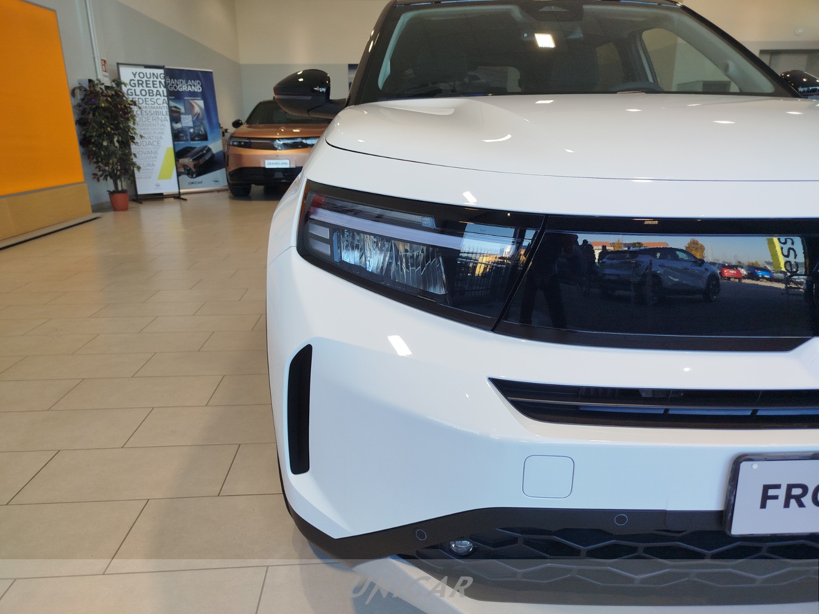 UNICAR Opel Frontera