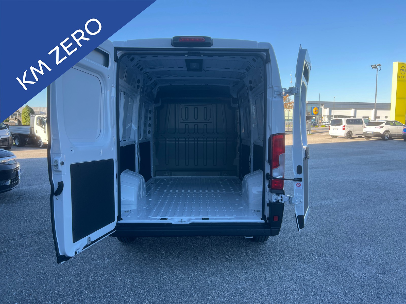 UNICAR Peugeot Boxer