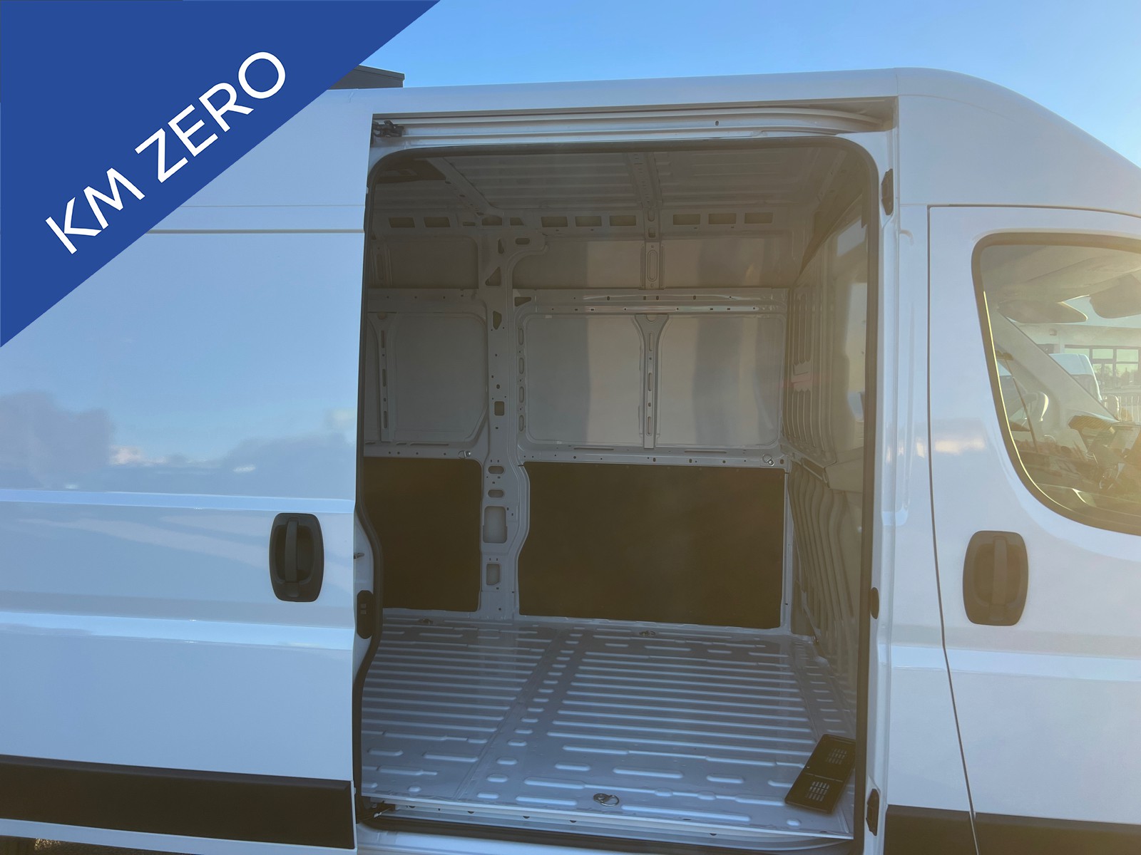 UNICAR Peugeot Boxer