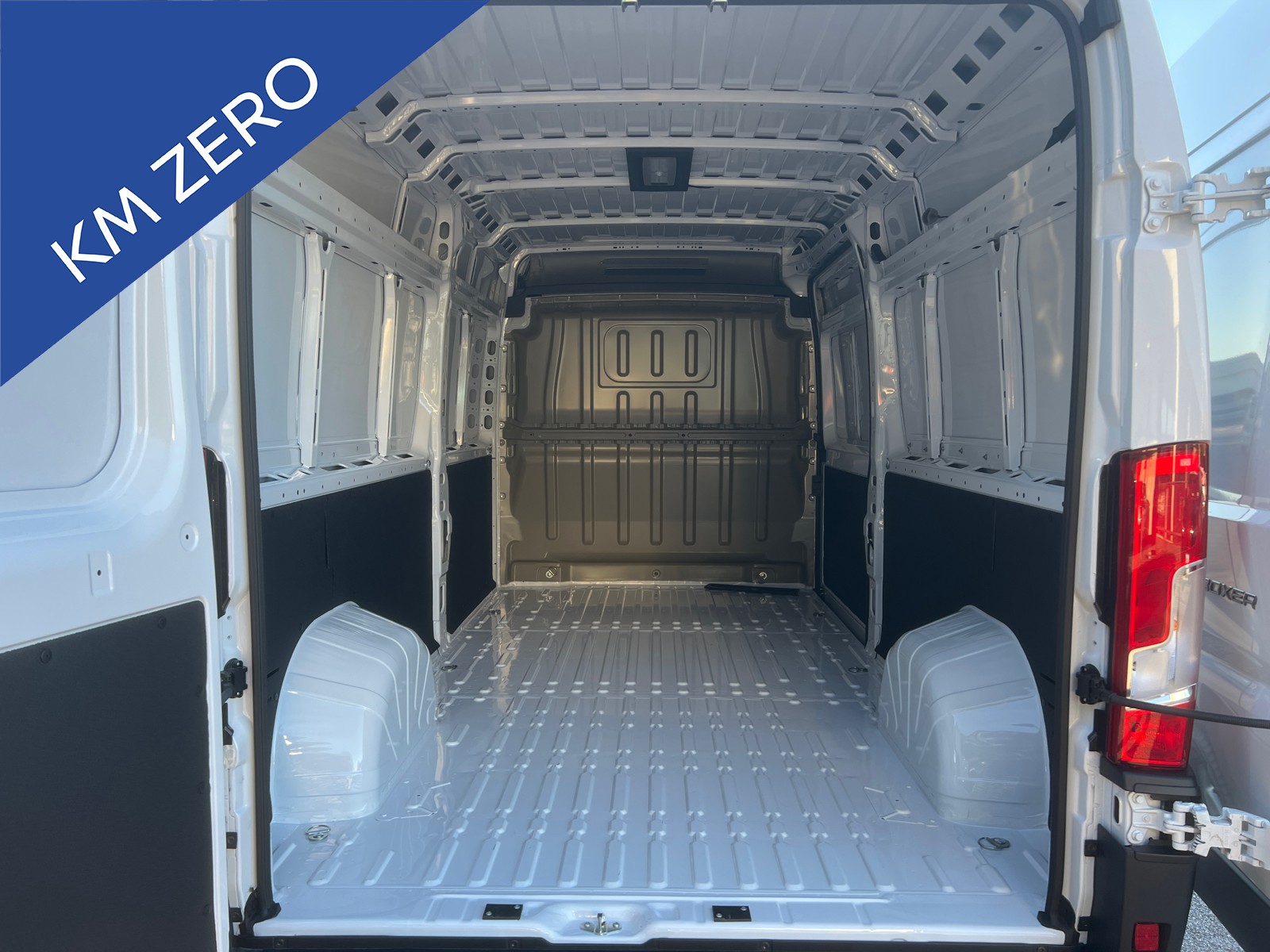 UNICAR Peugeot Boxer