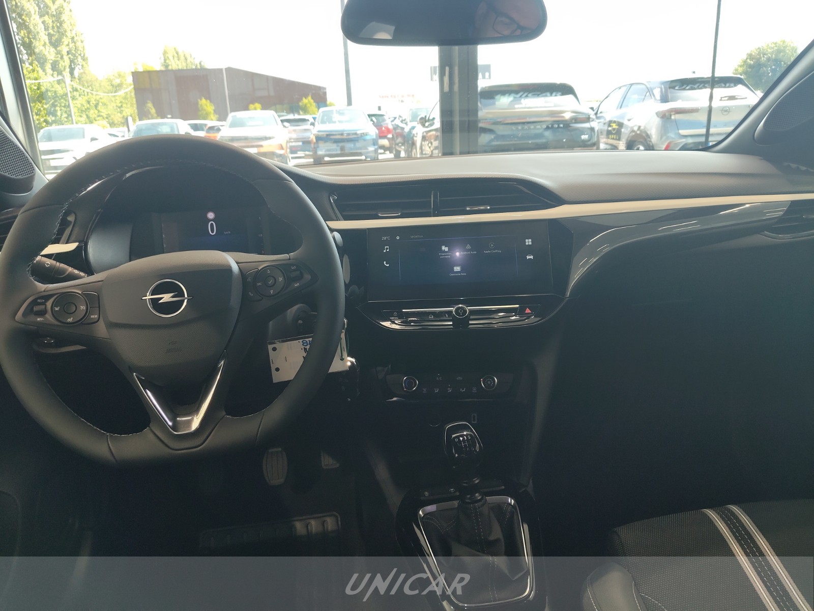 UNICAR Opel Corsa