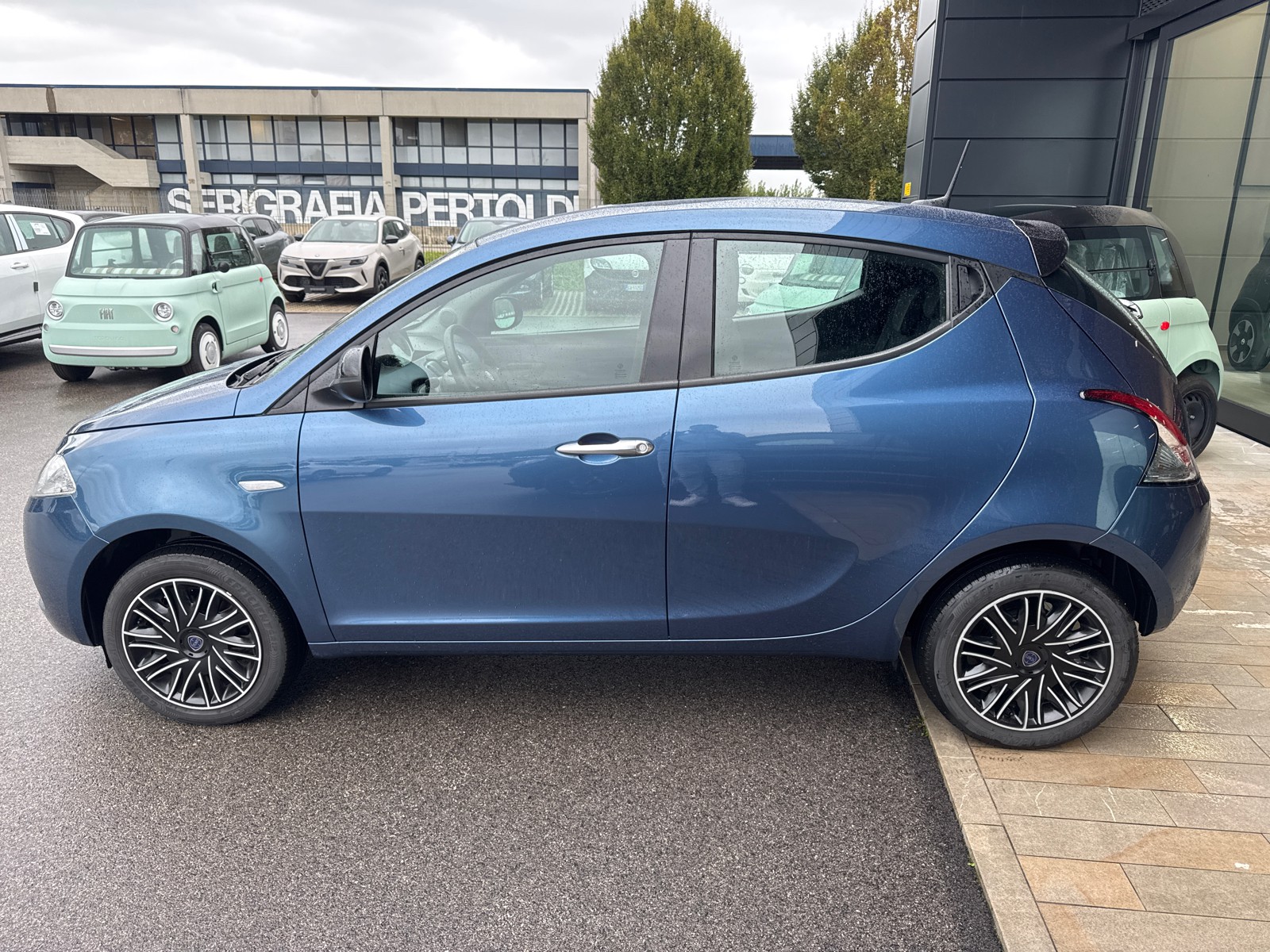 PRONTOAUTO Lancia Ypsilon