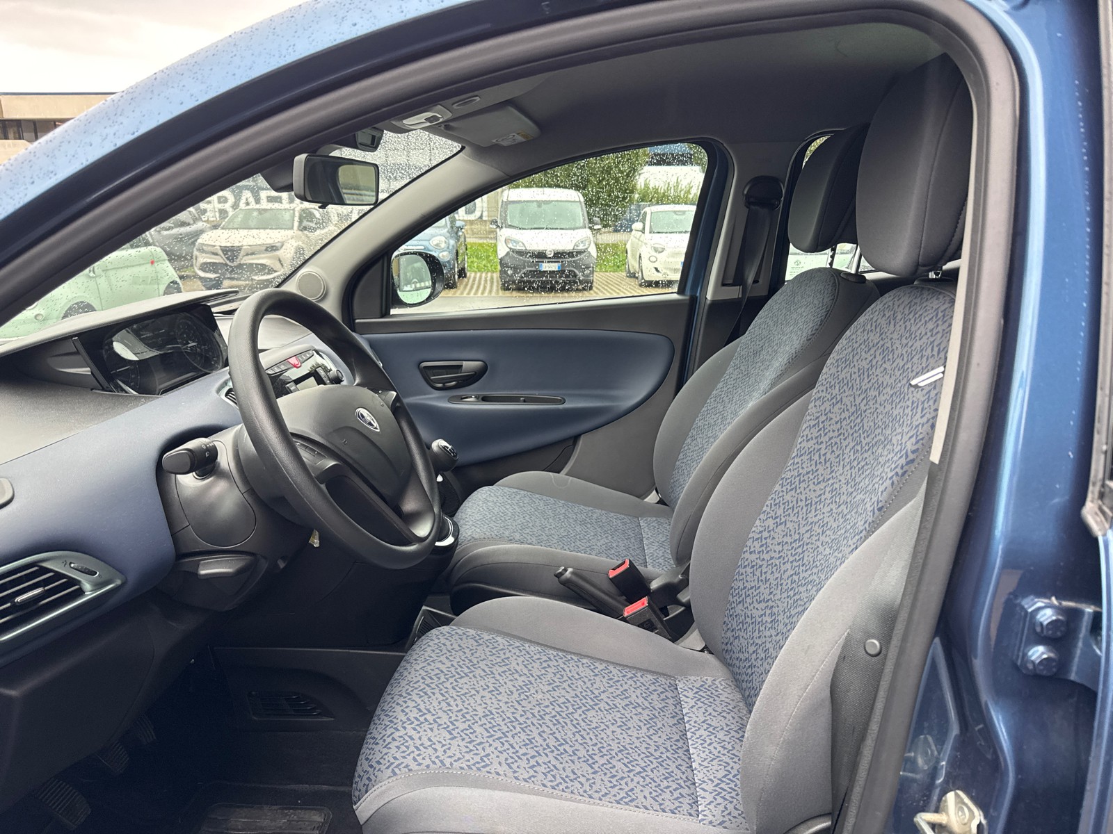 PRONTOAUTO Lancia Ypsilon