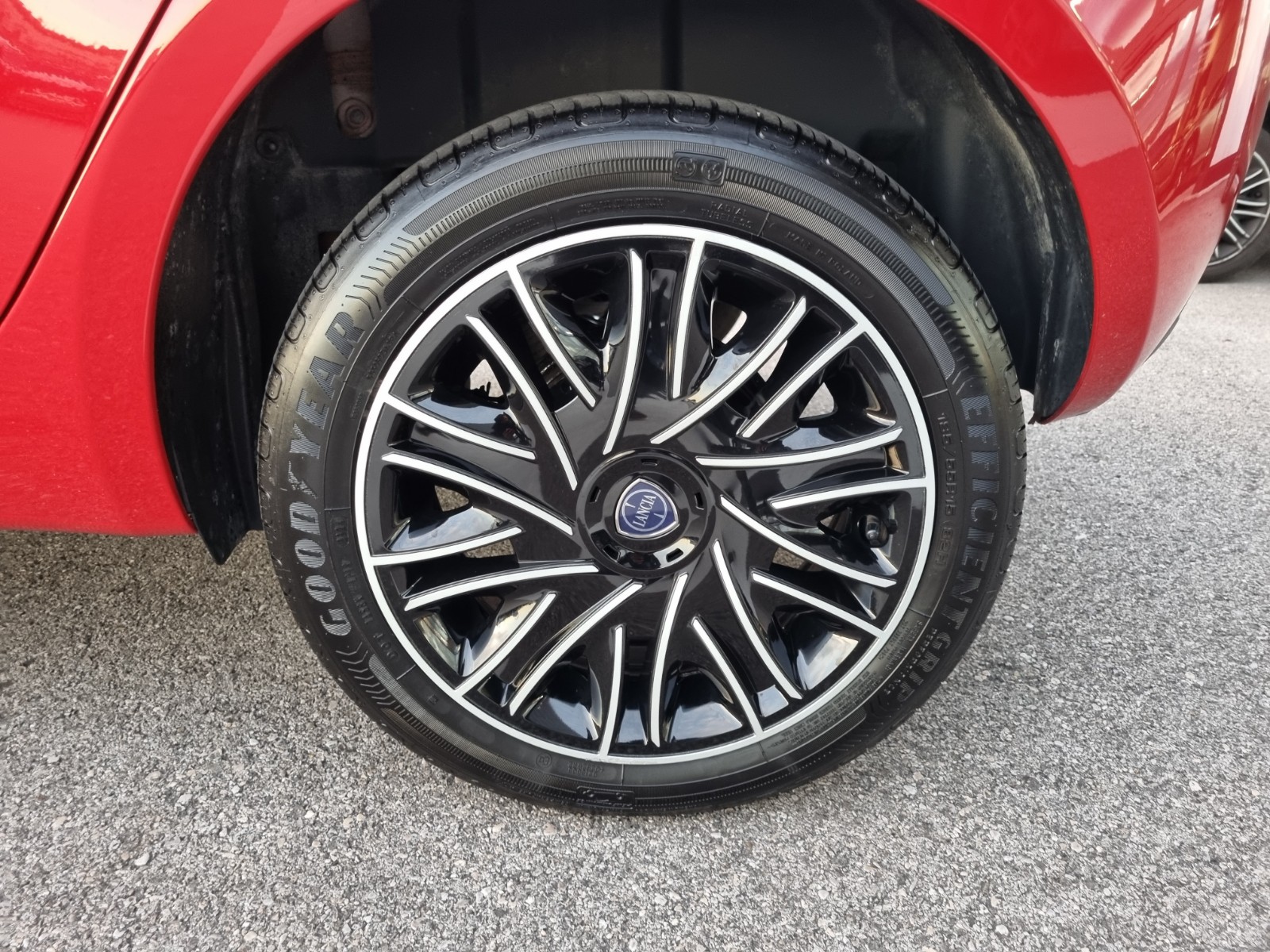 PRONTOAUTO Lancia Ypsilon