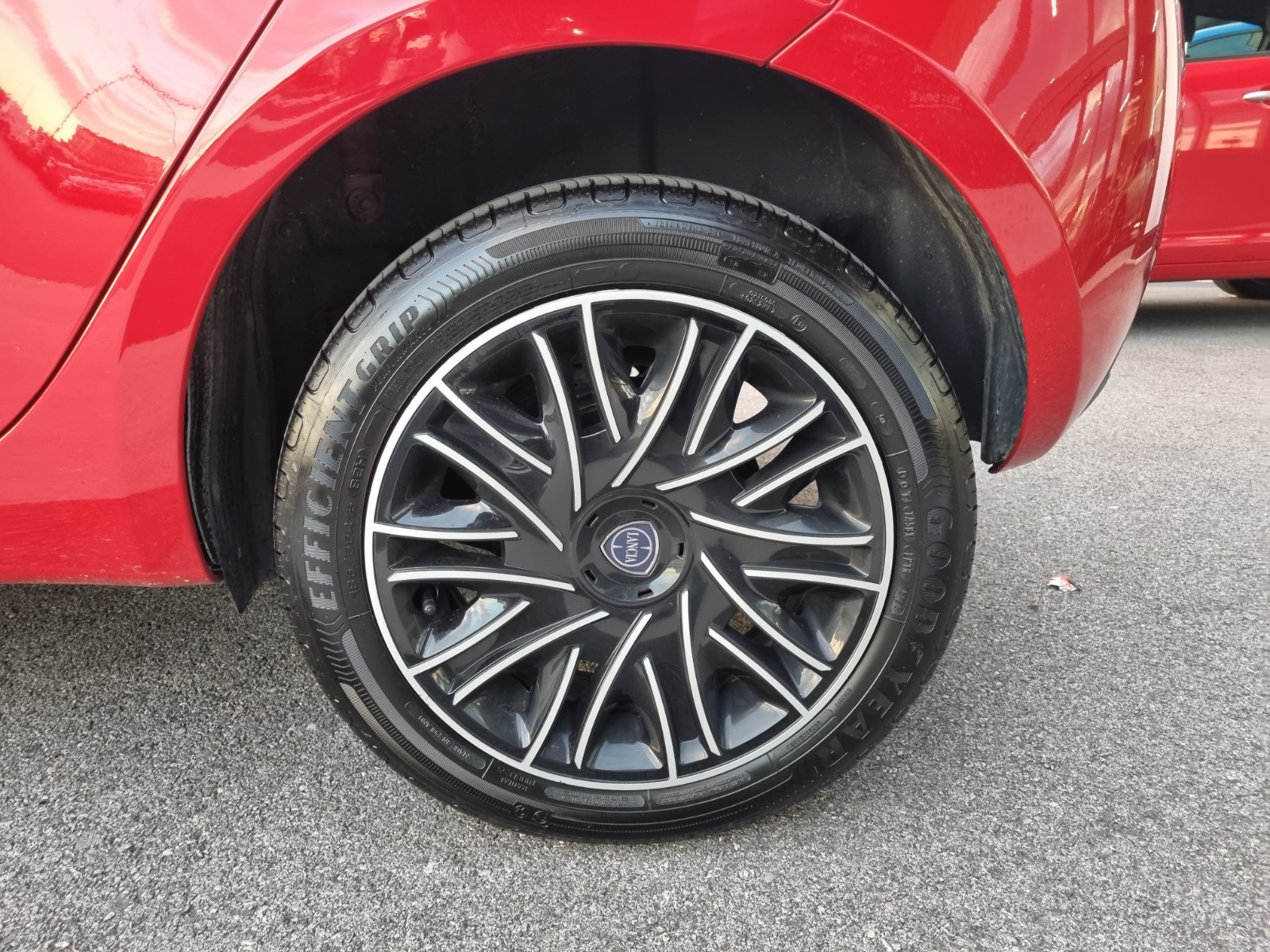 PRONTOAUTO Lancia Ypsilon