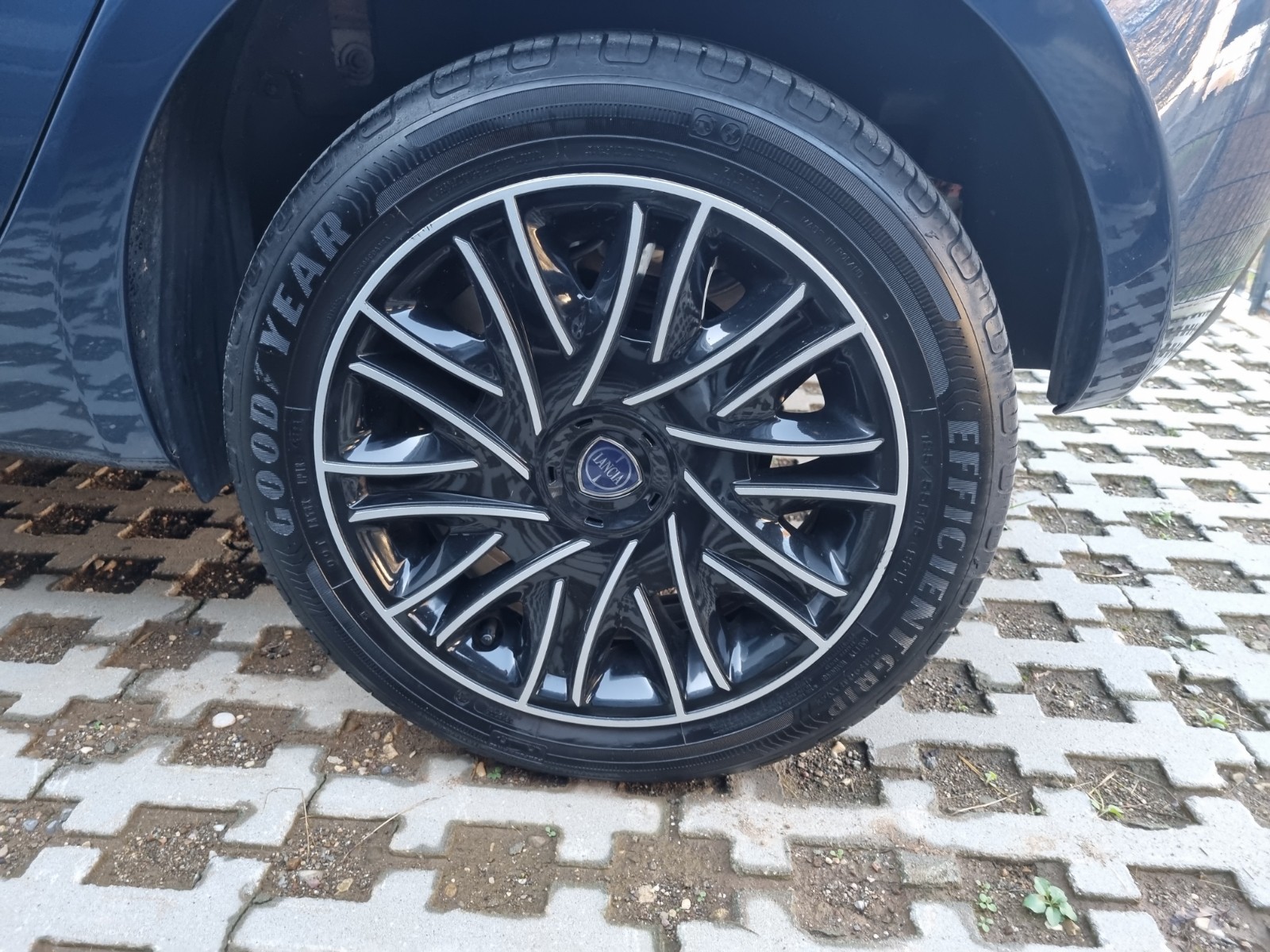PRONTOAUTO Lancia Ypsilon