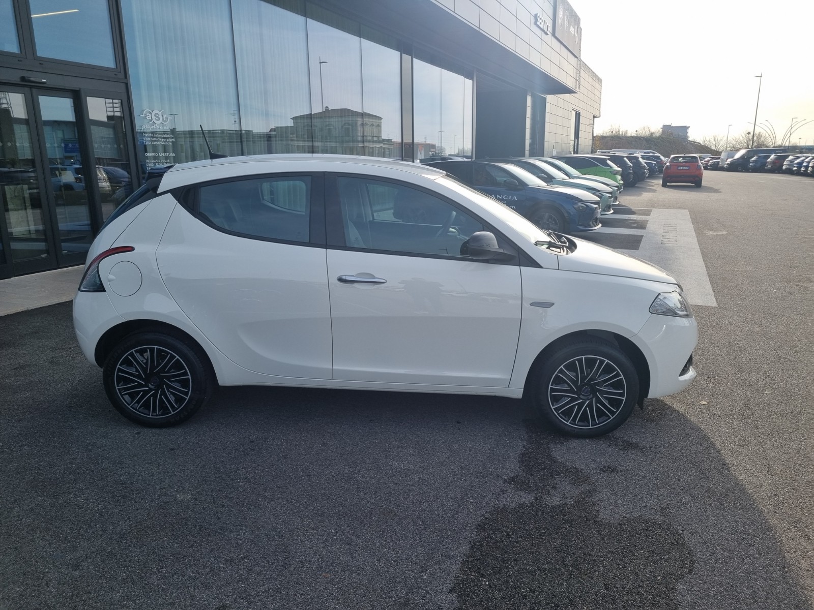 PRONTOAUTO Lancia Ypsilon
