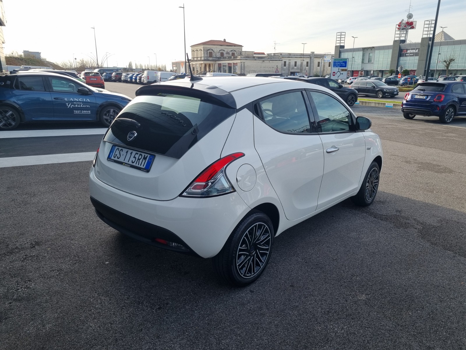 PRONTOAUTO Lancia Ypsilon
