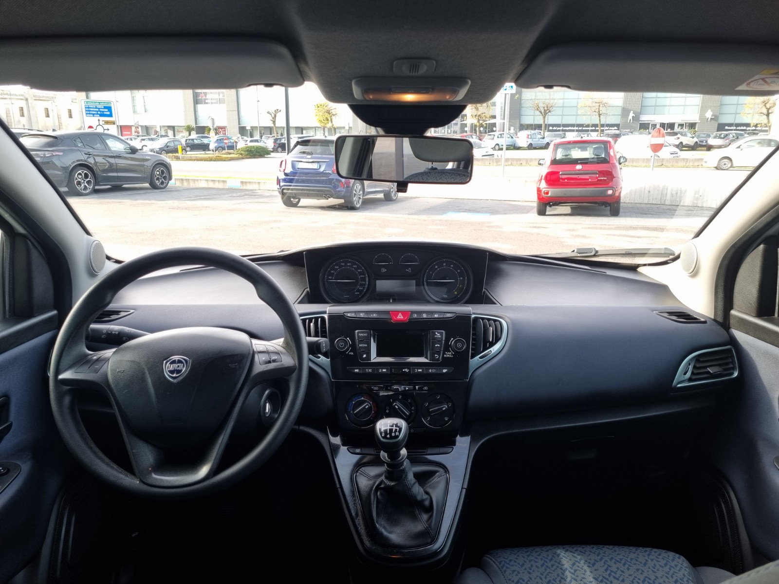 PRONTOAUTO Lancia Ypsilon