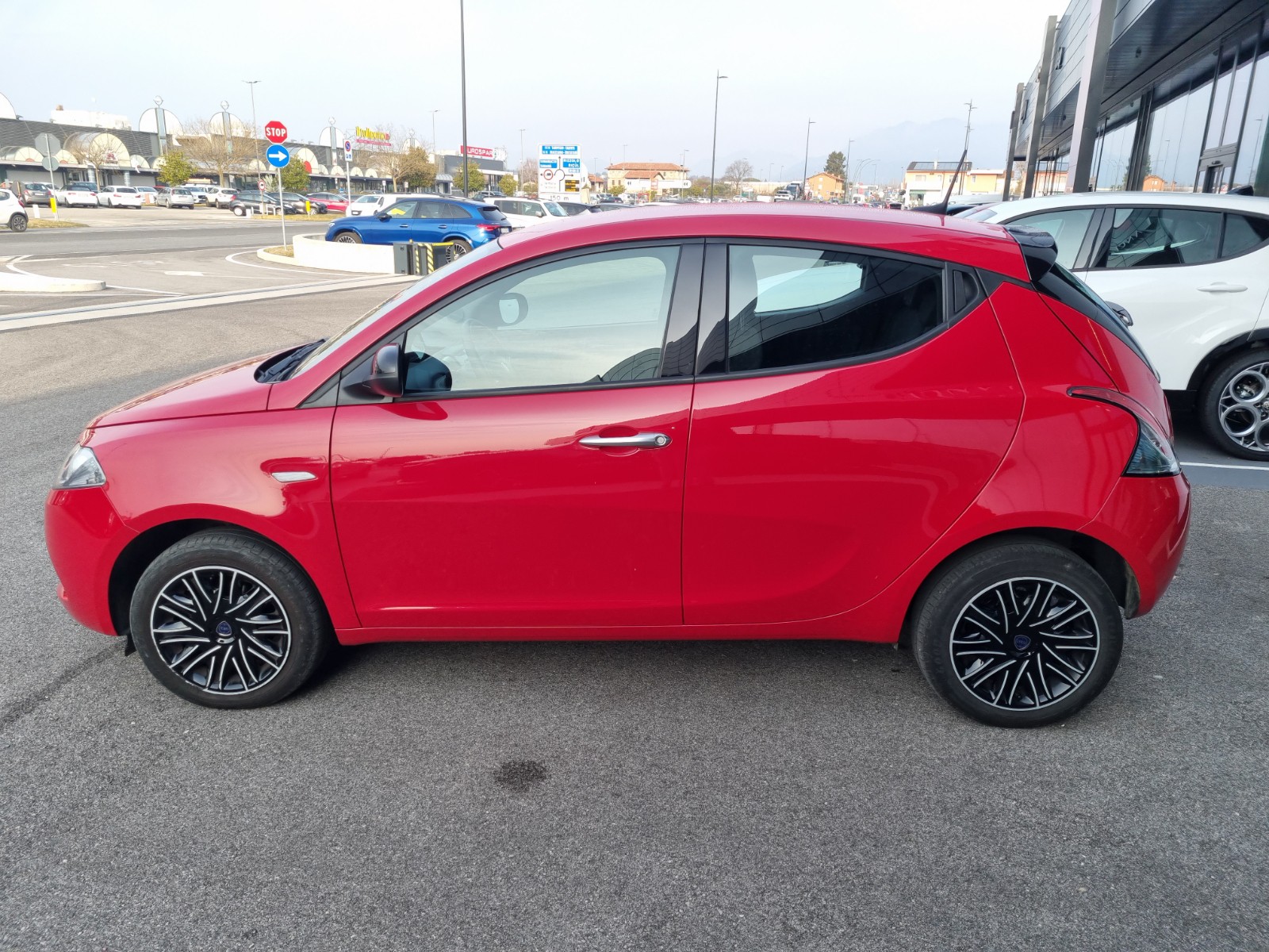 PRONTOAUTO Lancia Ypsilon