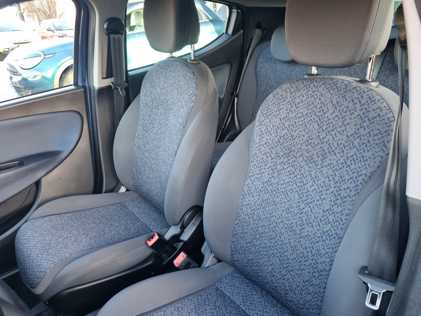 PRONTOAUTO Lancia Ypsilon