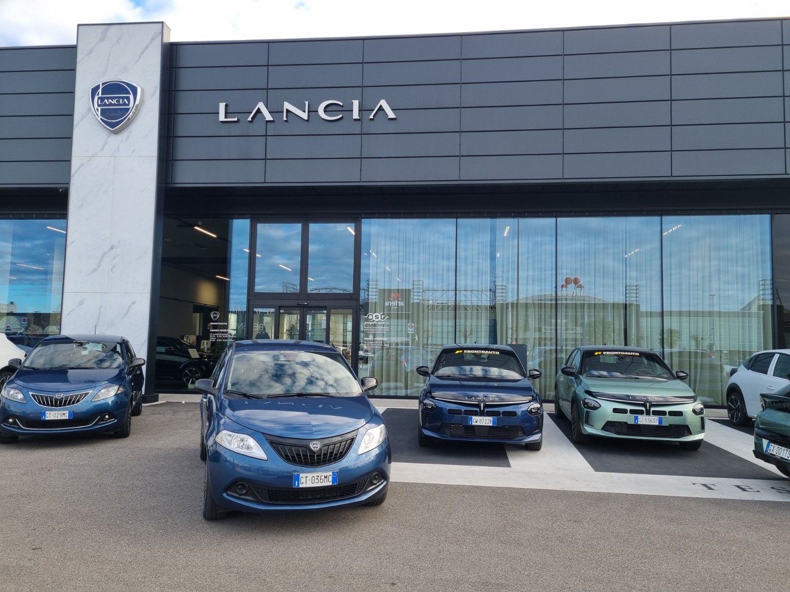 PRONTOAUTO Lancia Ypsilon
