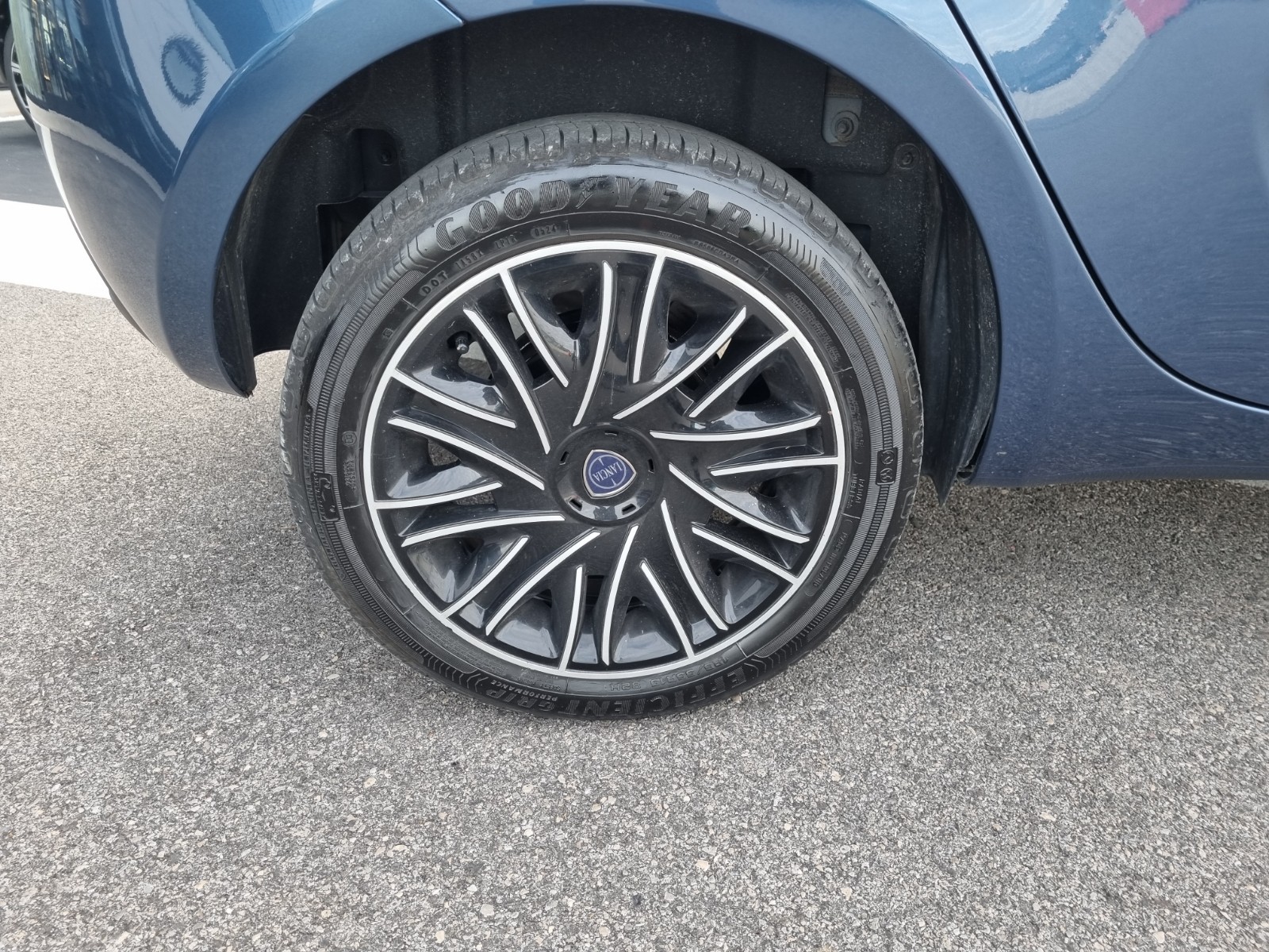 PRONTOAUTO Lancia Ypsilon