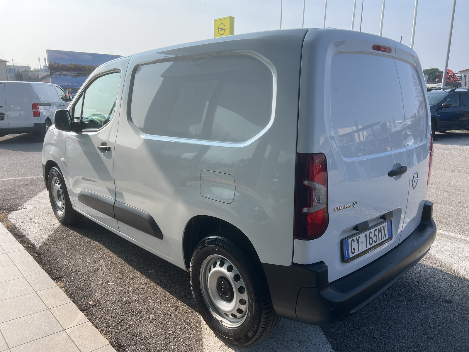 UNICAR Opel Combo Cargo