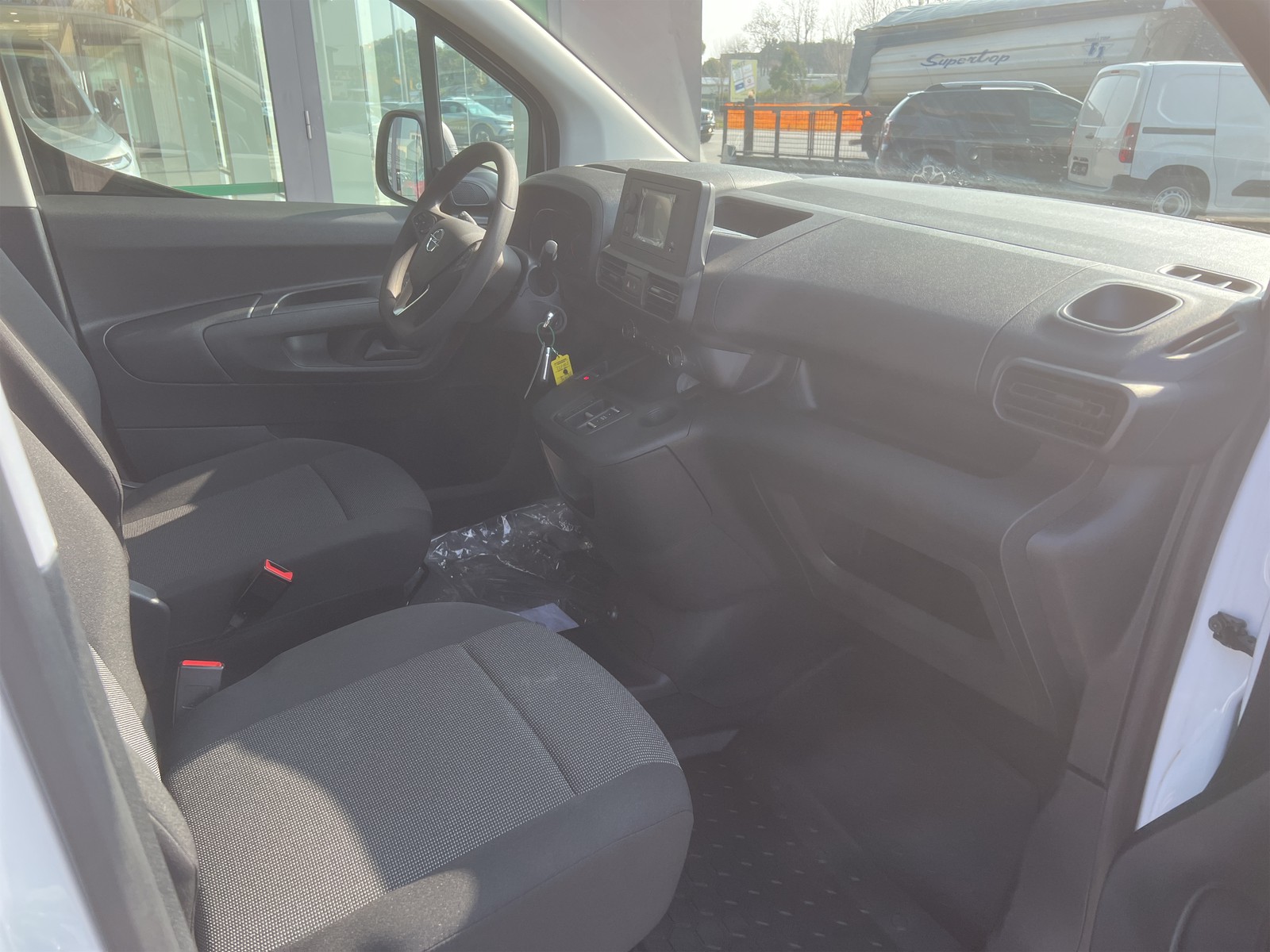UNICAR Opel Combo Cargo