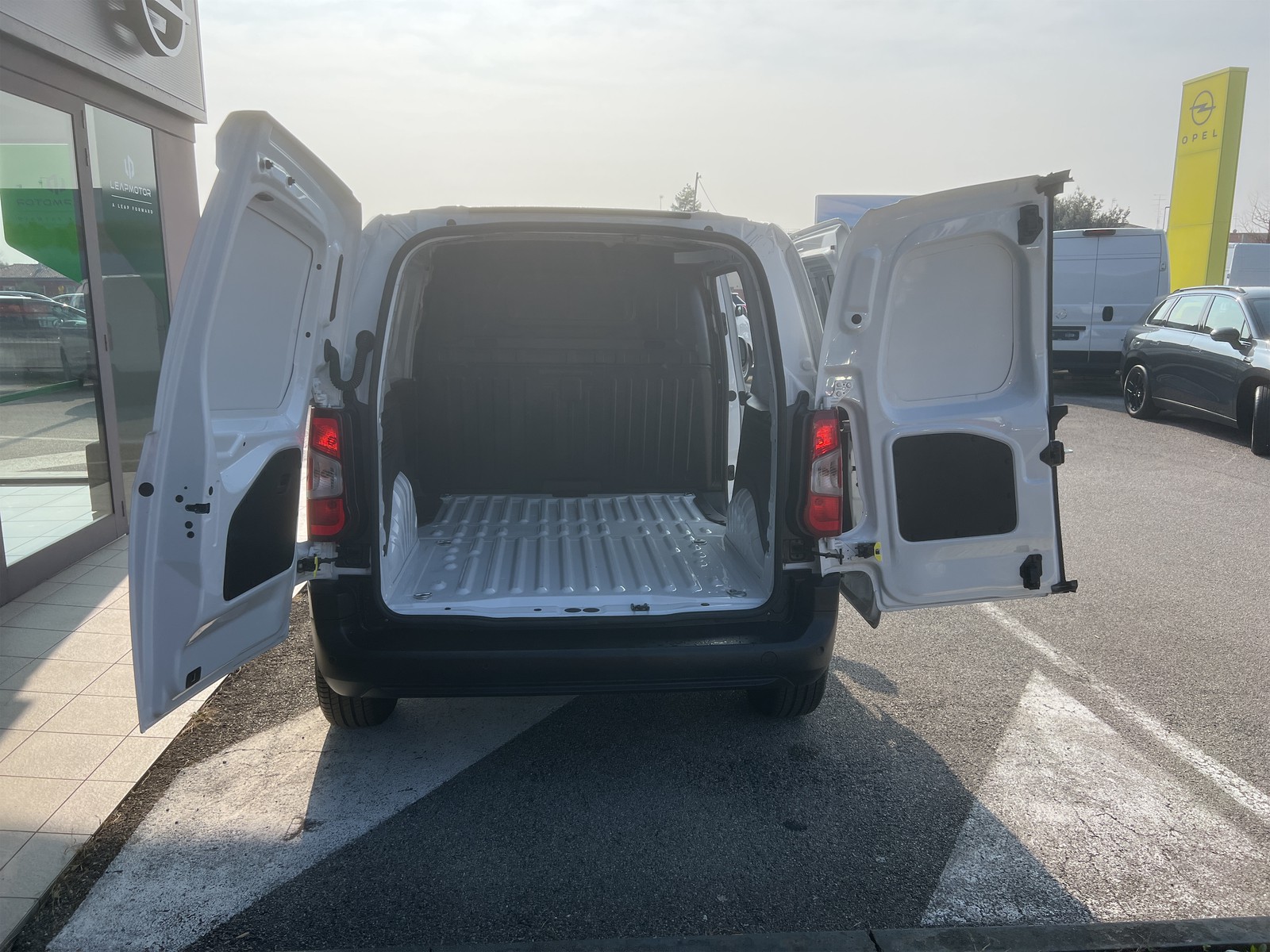 UNICAR Opel Combo Cargo
