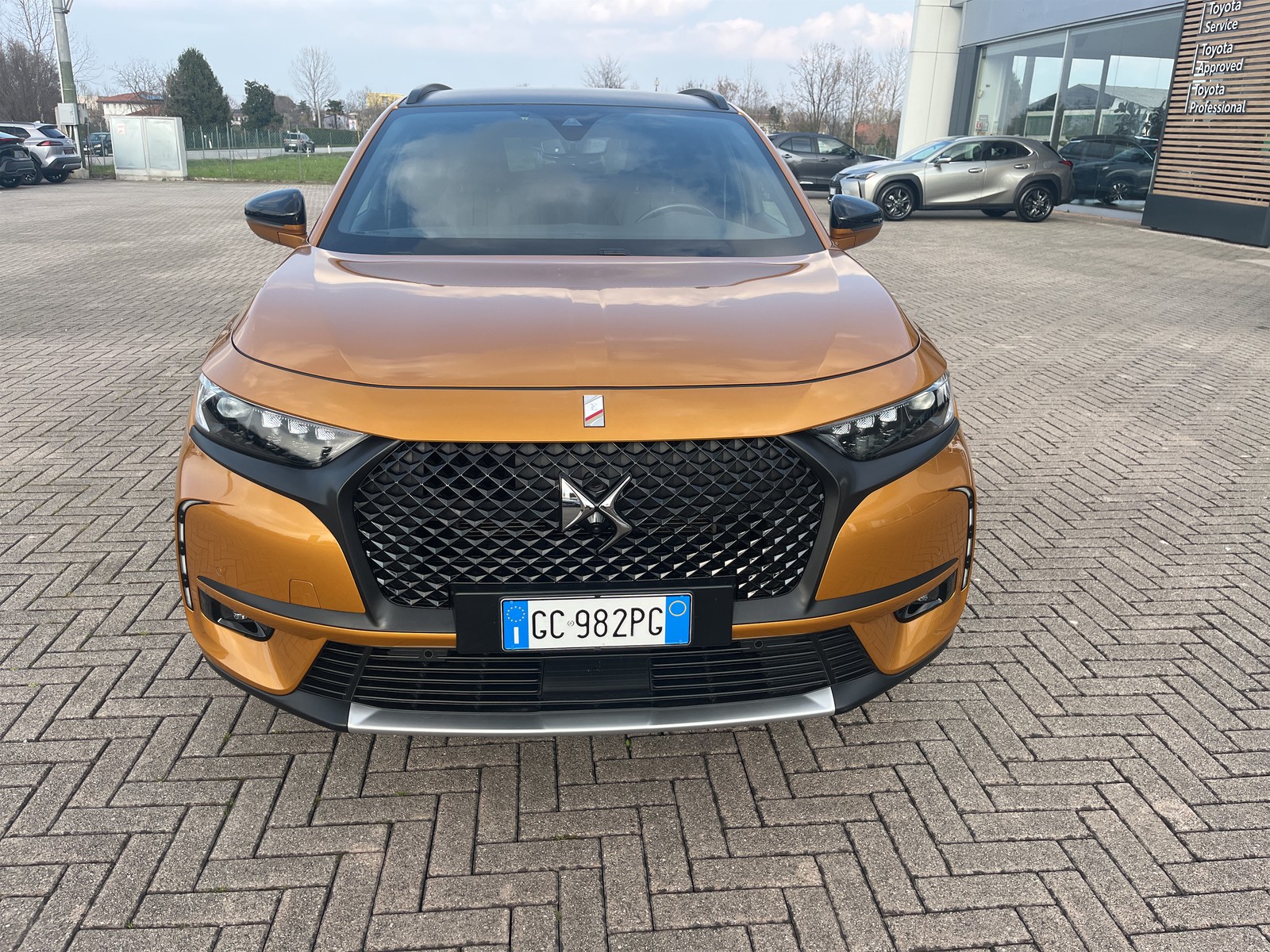 CAR_AUTO DS DS 7 Crossback