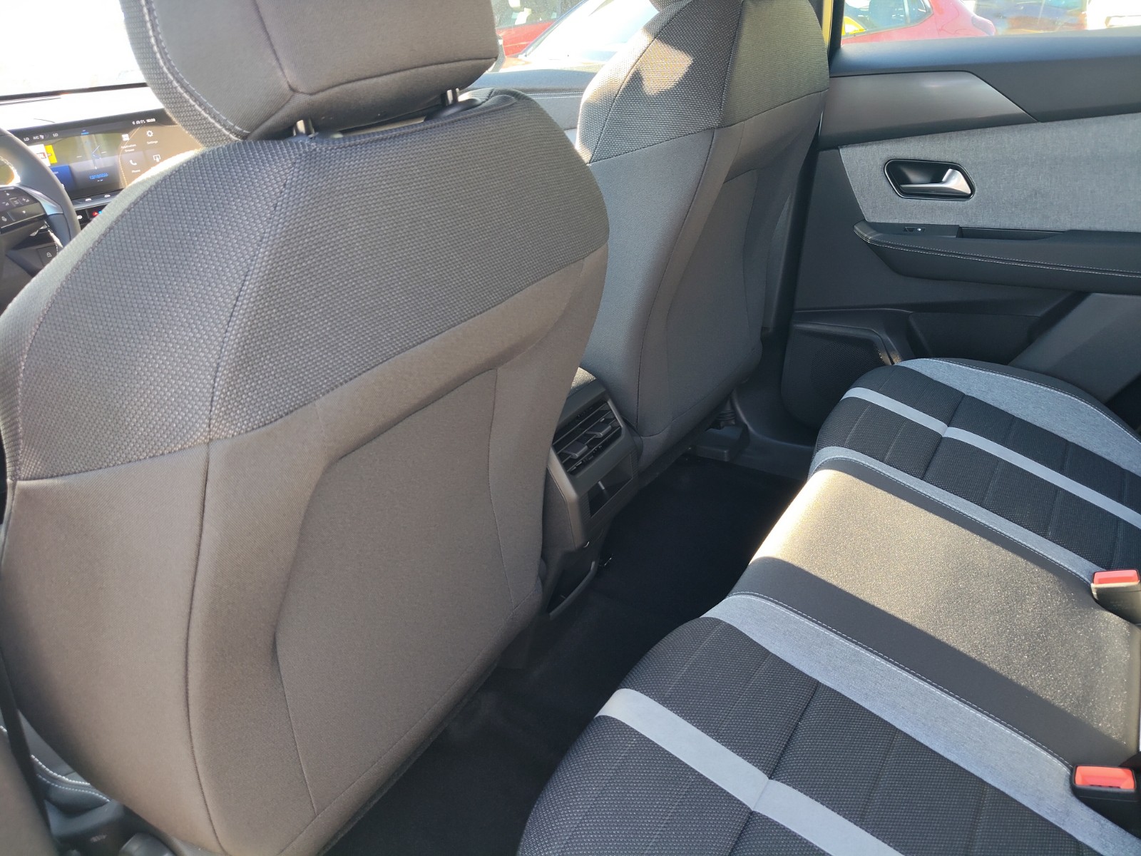 UNICAR Opel Grandland