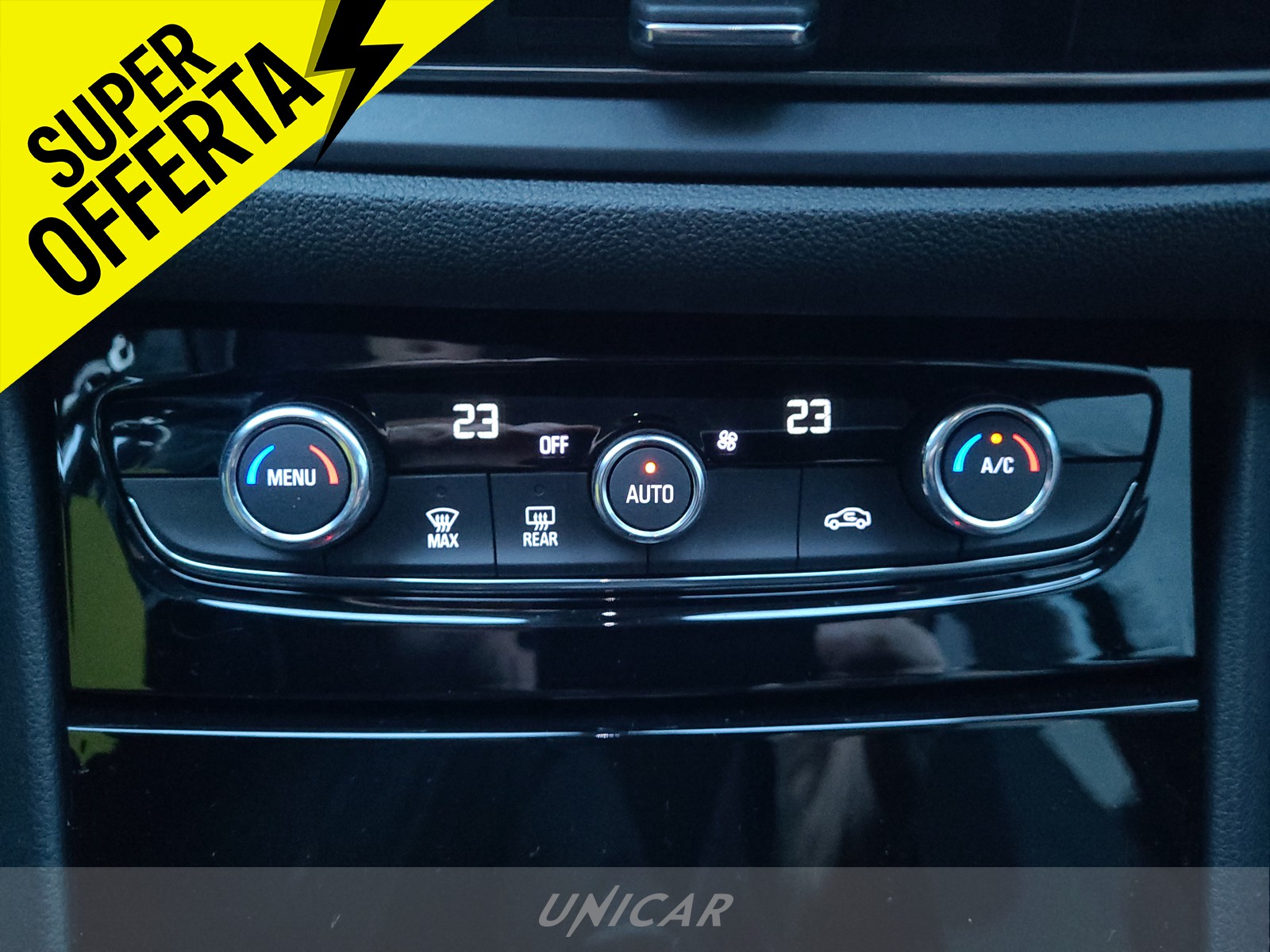 UNICAR Opel Grandland