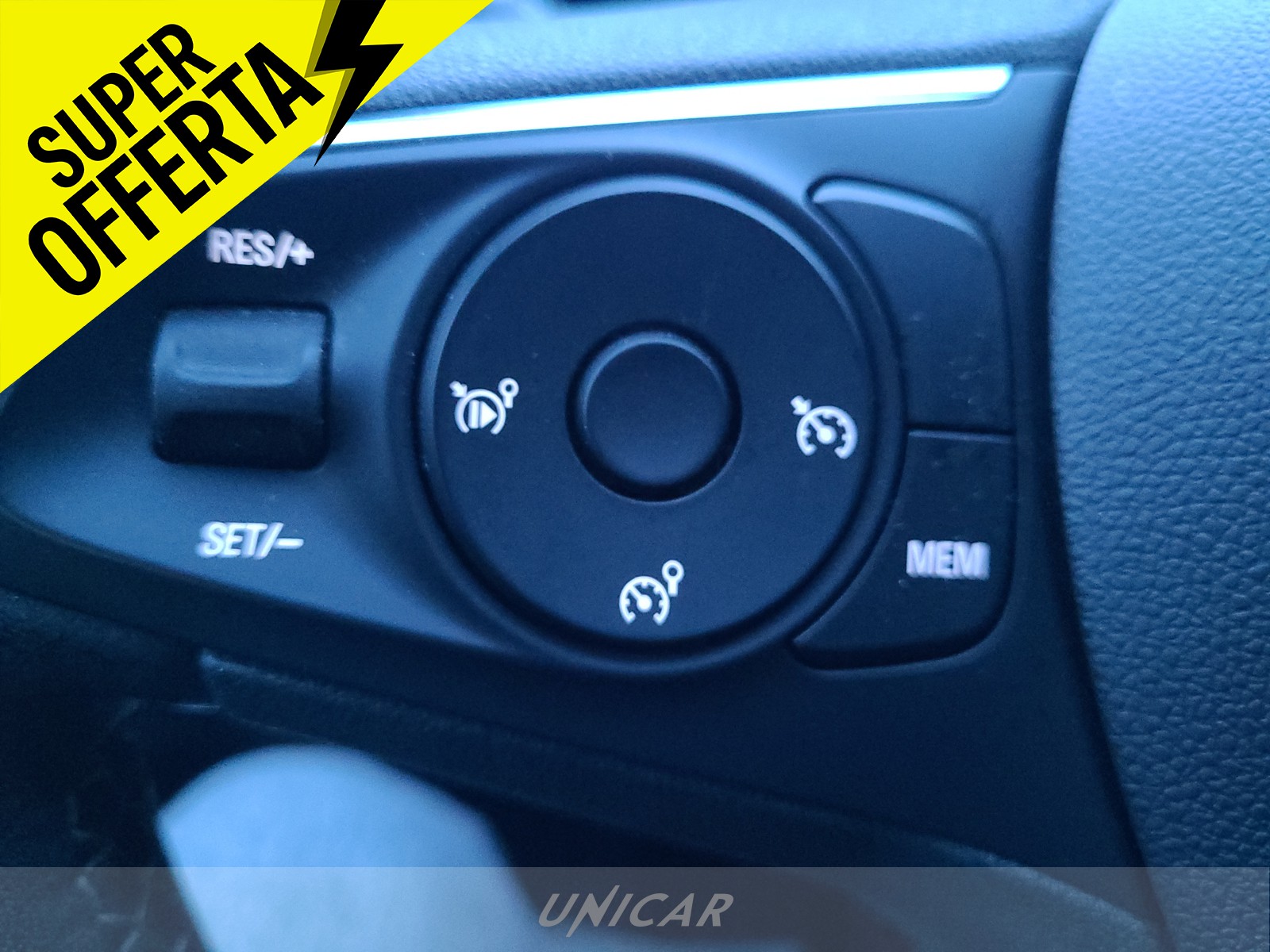 UNICAR Opel Grandland