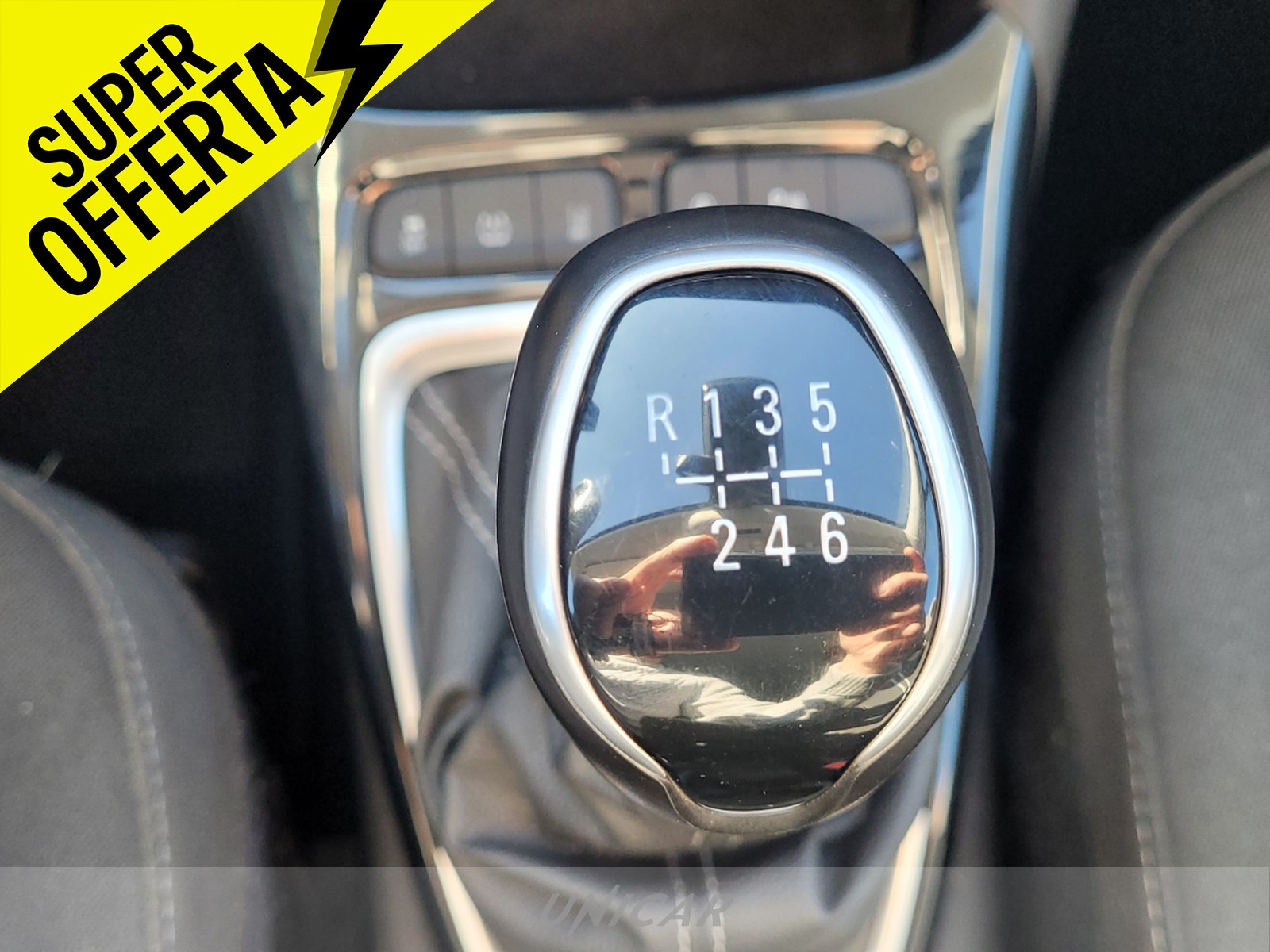 UNICAR Opel Crossland