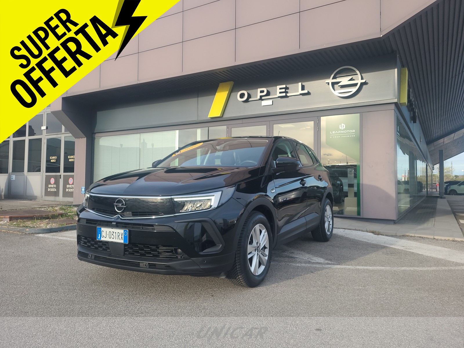 UNICAR Opel Grandland