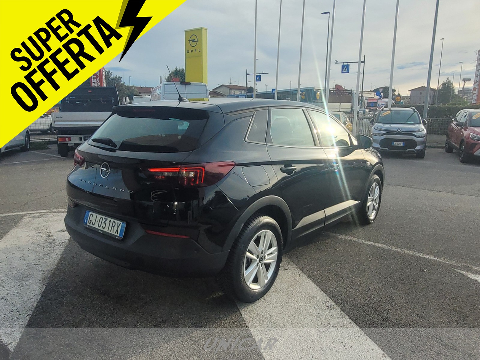 UNICAR Opel Grandland