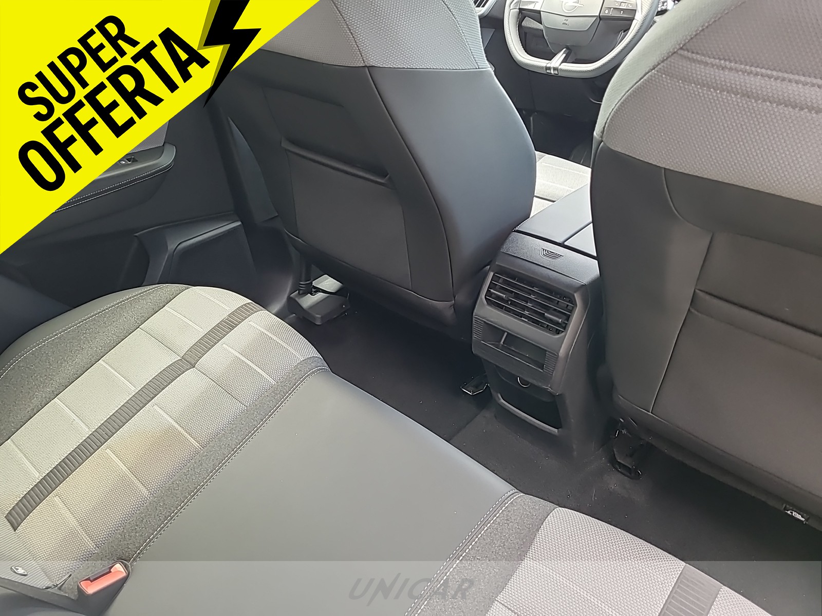 UNICAR Opel Grandland