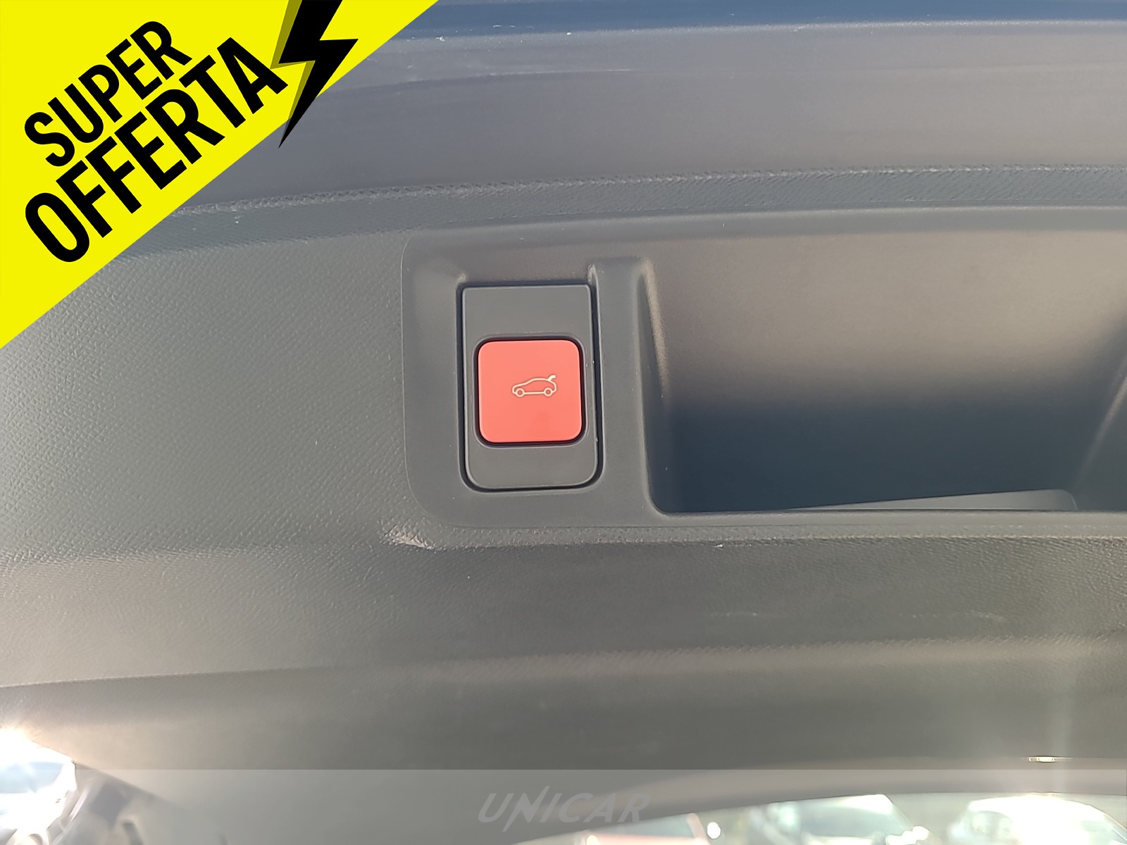 UNICAR Opel Astra