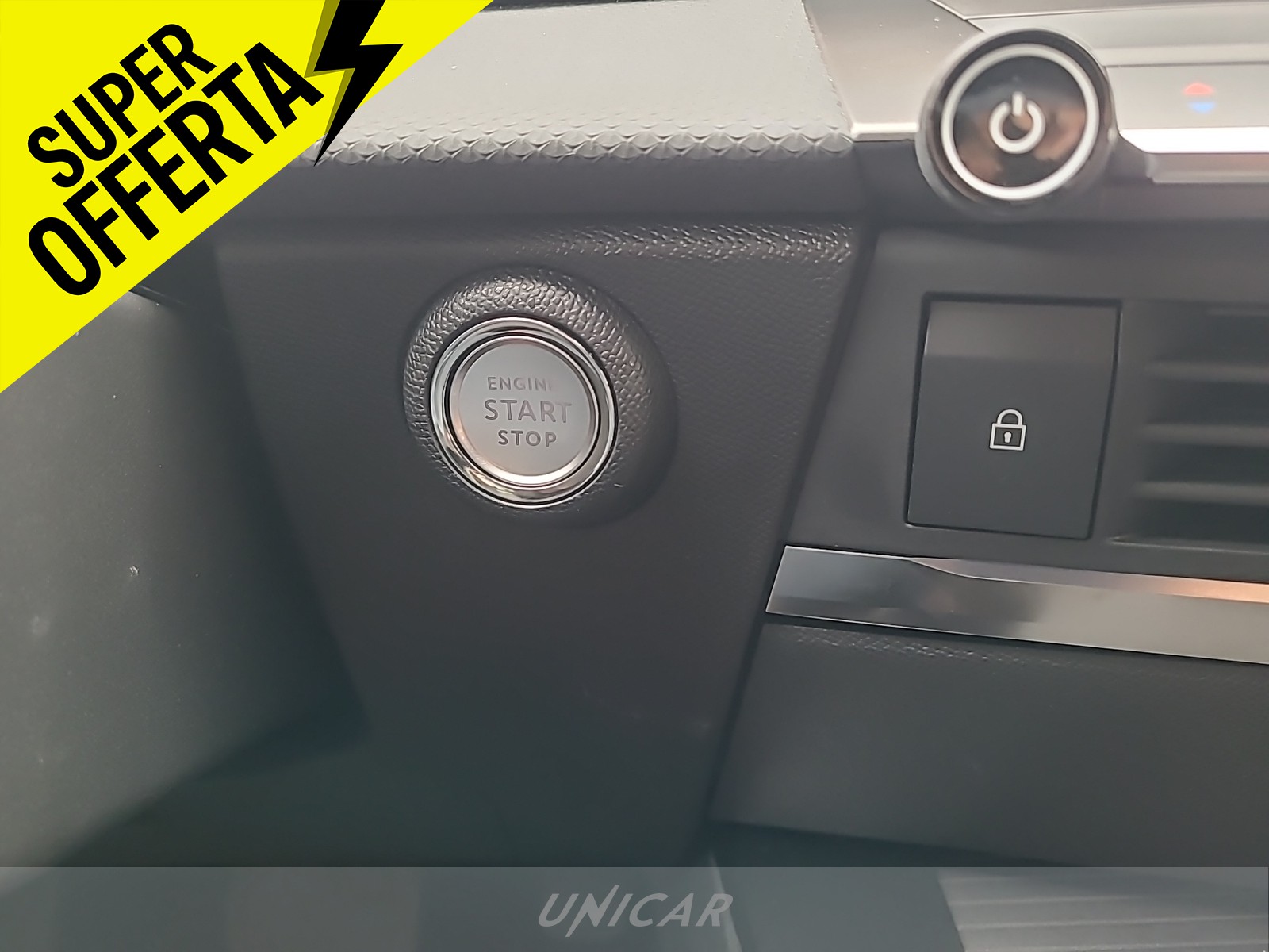 UNICAR Opel Astra