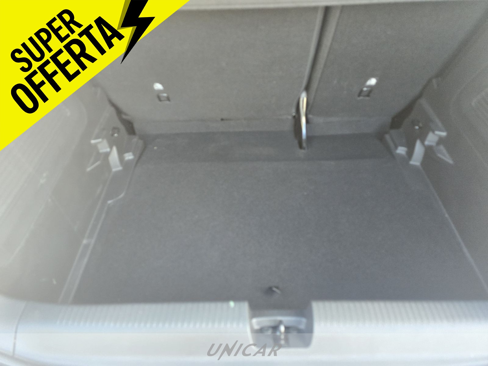 UNICAR Opel Crossland