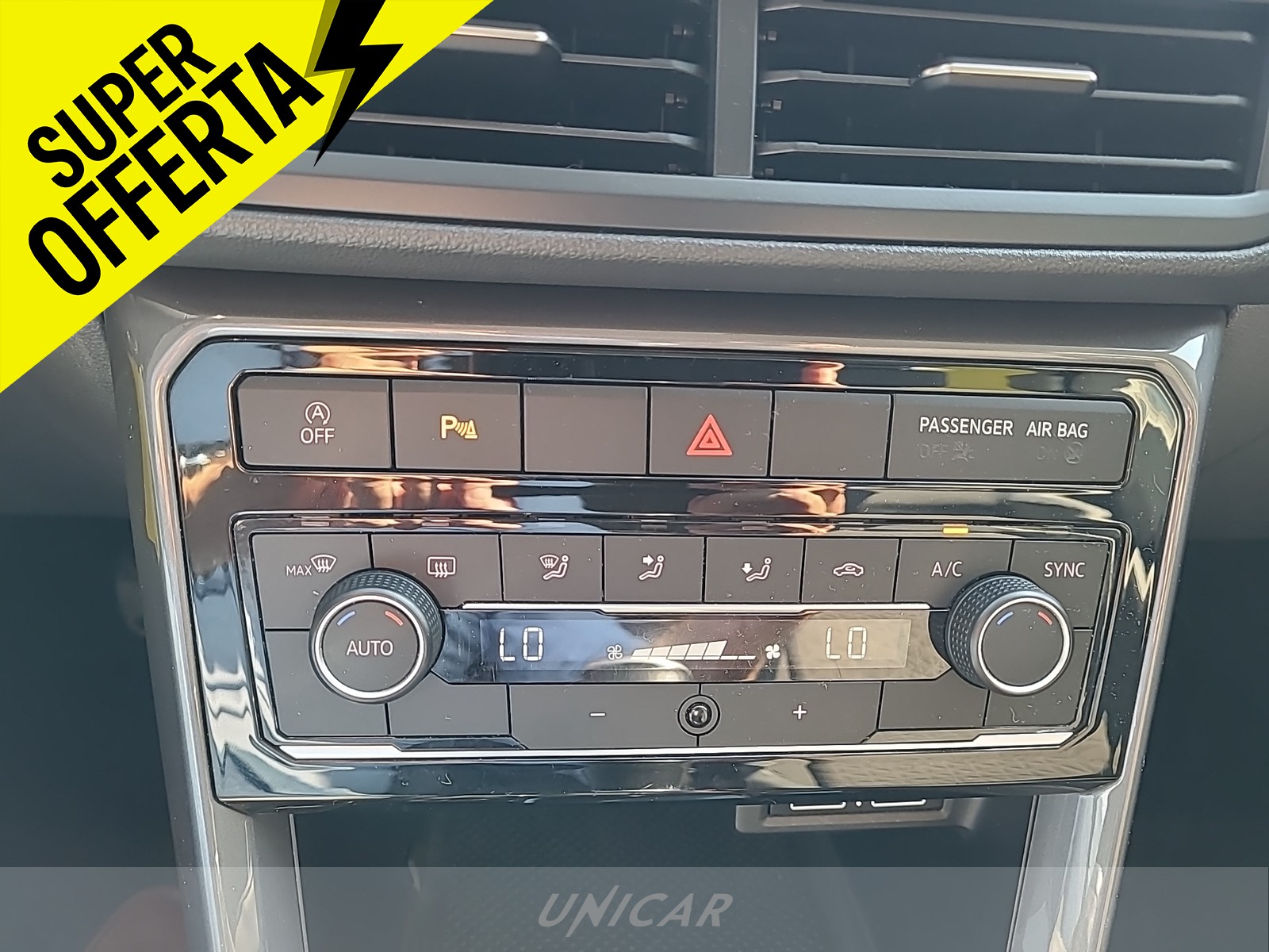 UNICAR Volkswagen T-Cross