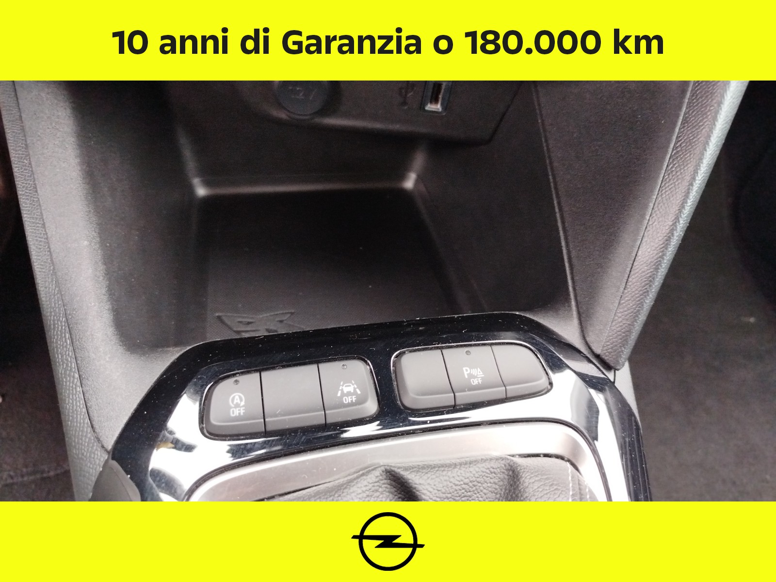 UNICAR Opel Corsa
