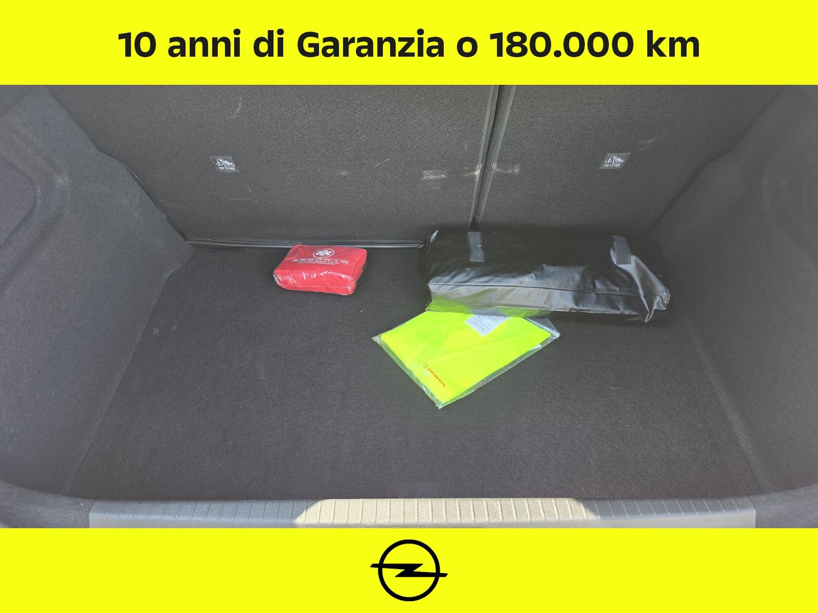 UNICAR Opel Corsa