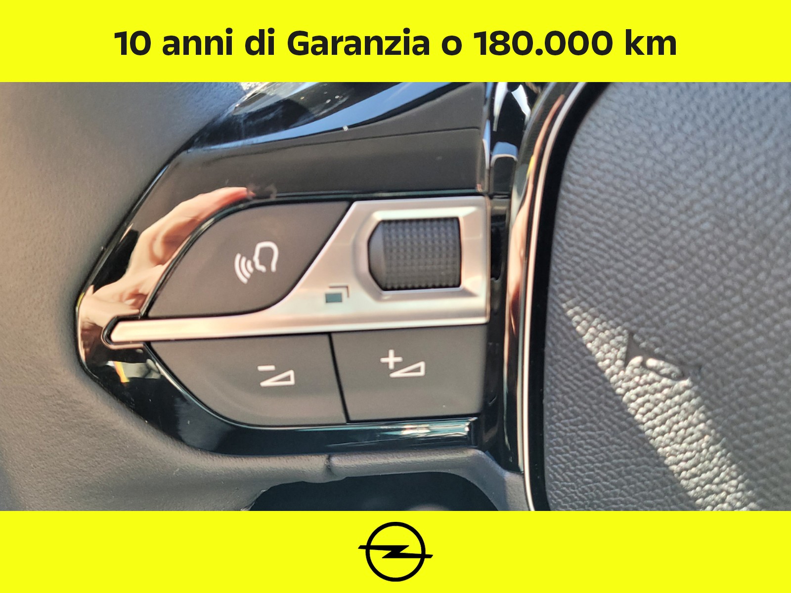 UNICAR Peugeot 208