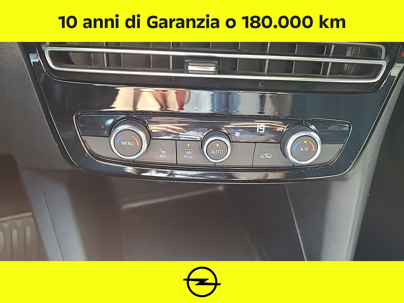 UNICAR Opel Mokka