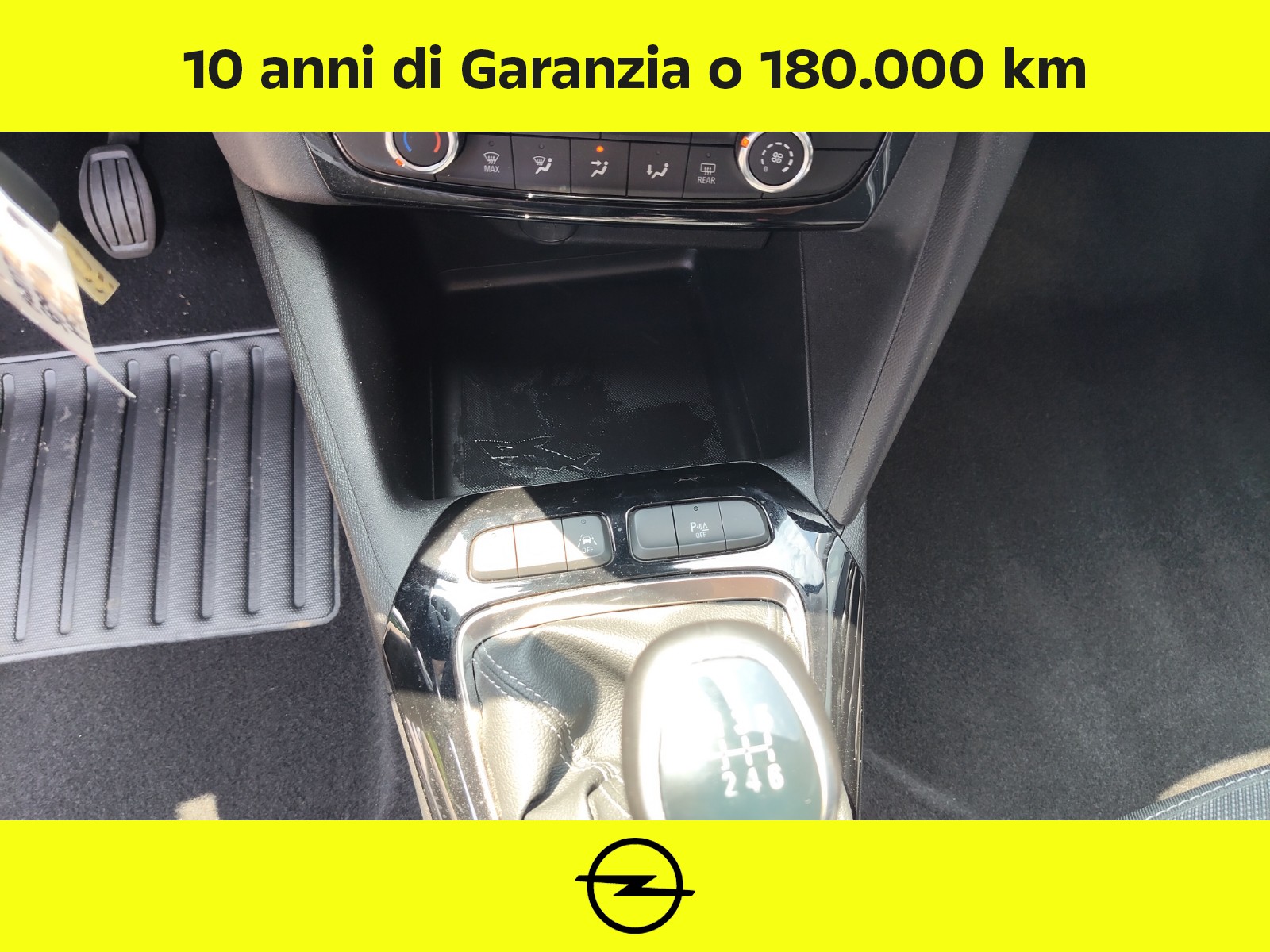 UNICAR Opel Corsa