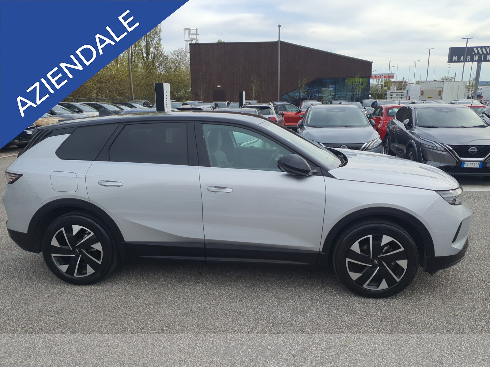 UNICAR Opel Grandland