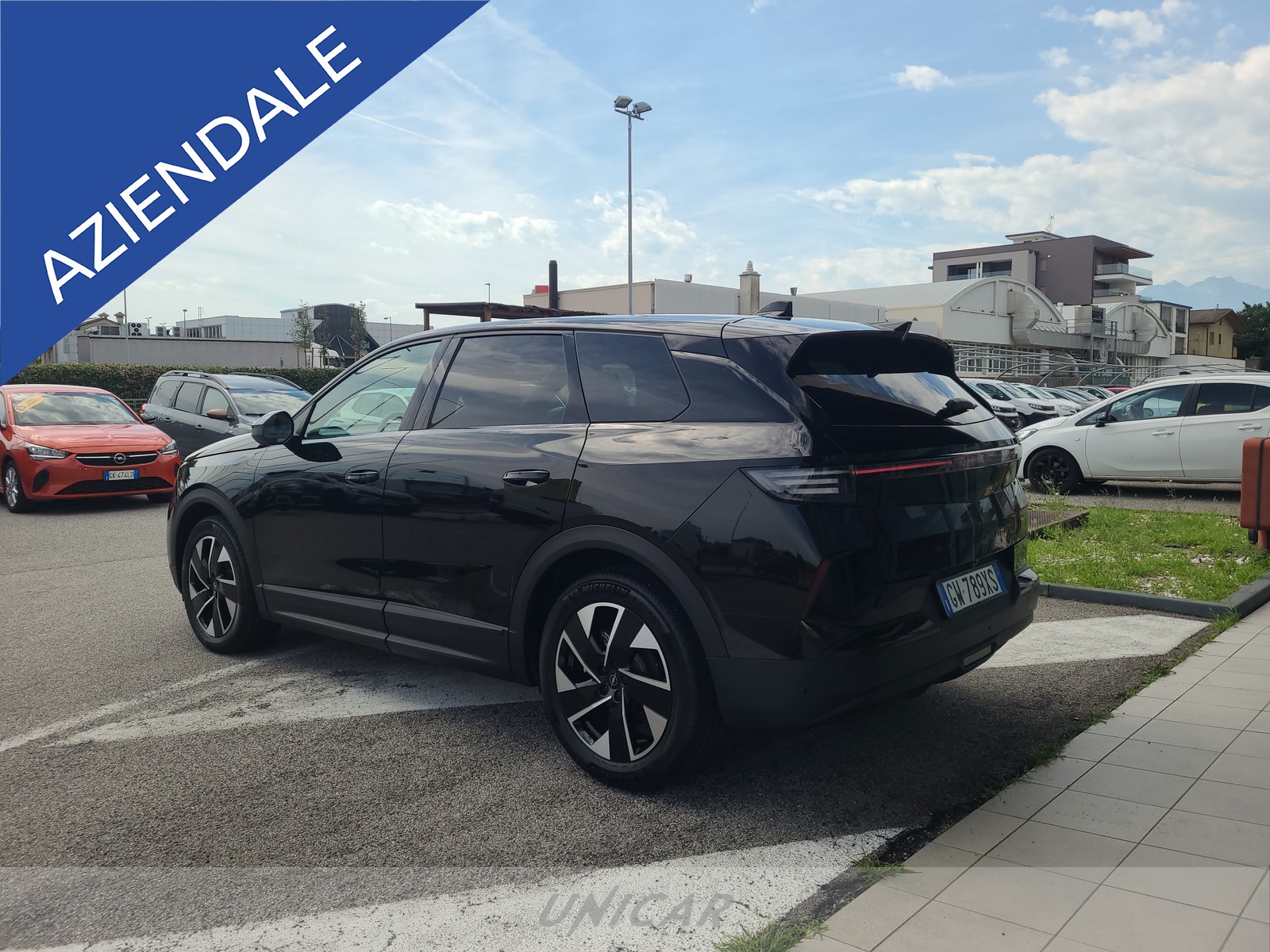 UNICAR Opel Grandland