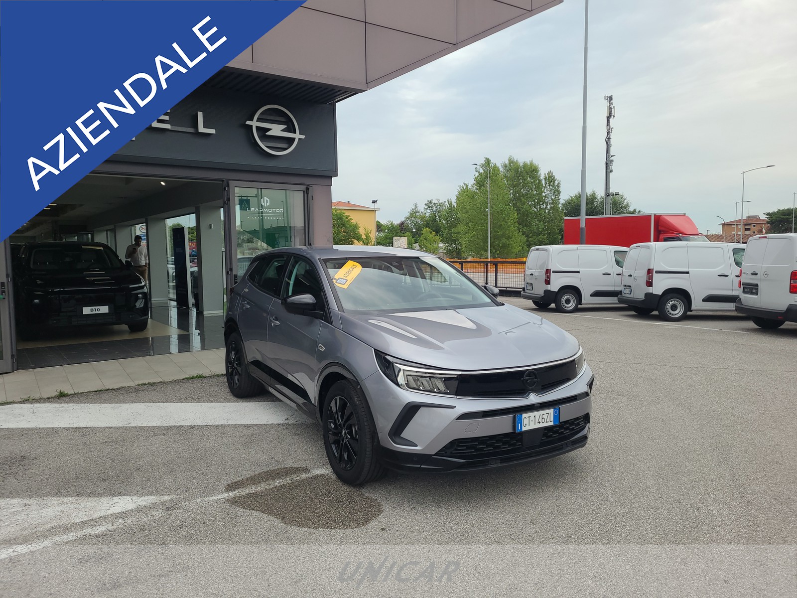 UNICAR Opel Grandland