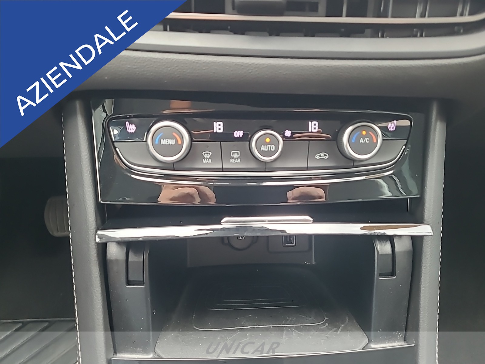 UNICAR Opel Grandland