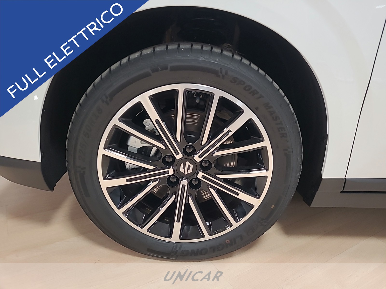 UNICAR Leapmotor B10