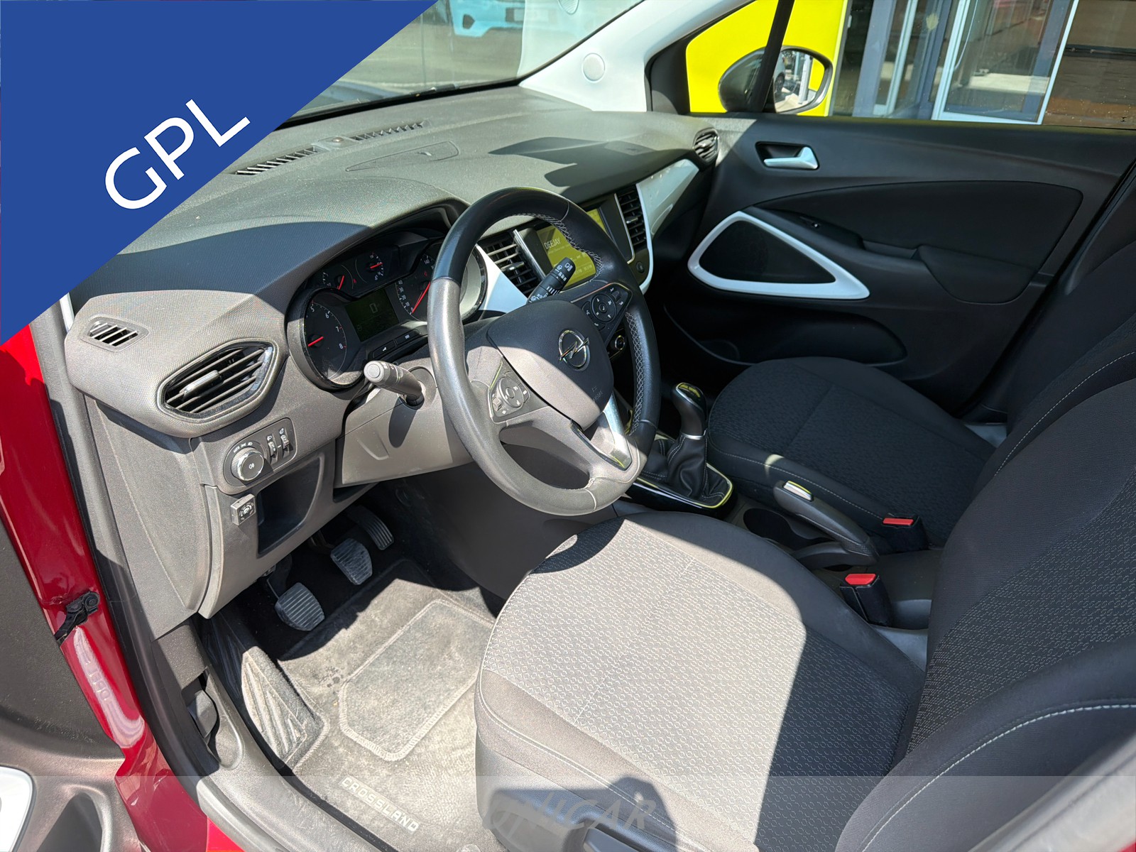 UNICAR Opel Crossland