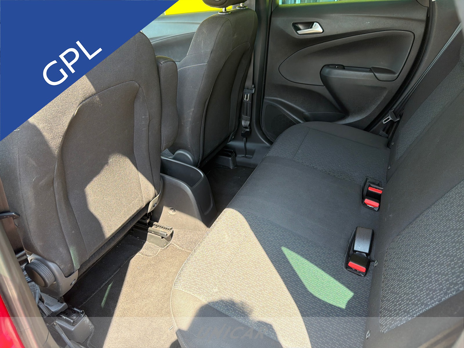 UNICAR Opel Crossland