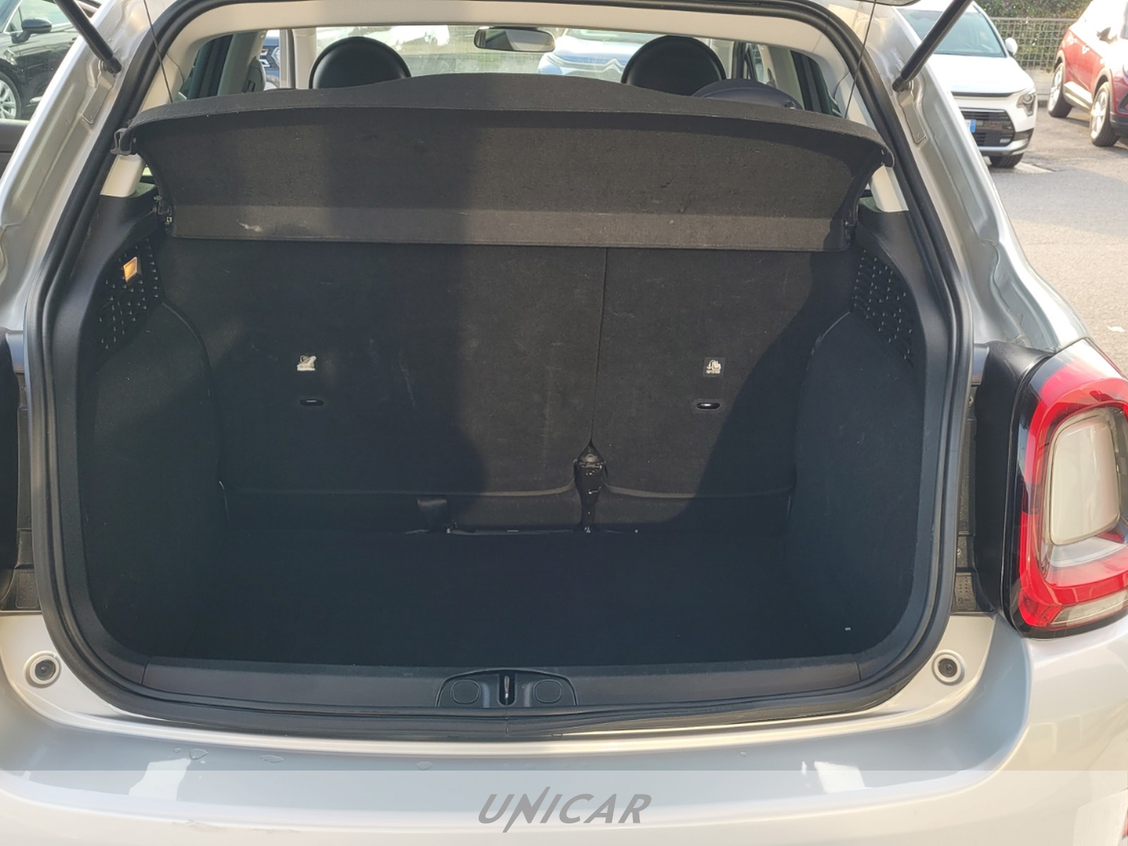 UNICAR Fiat 500X