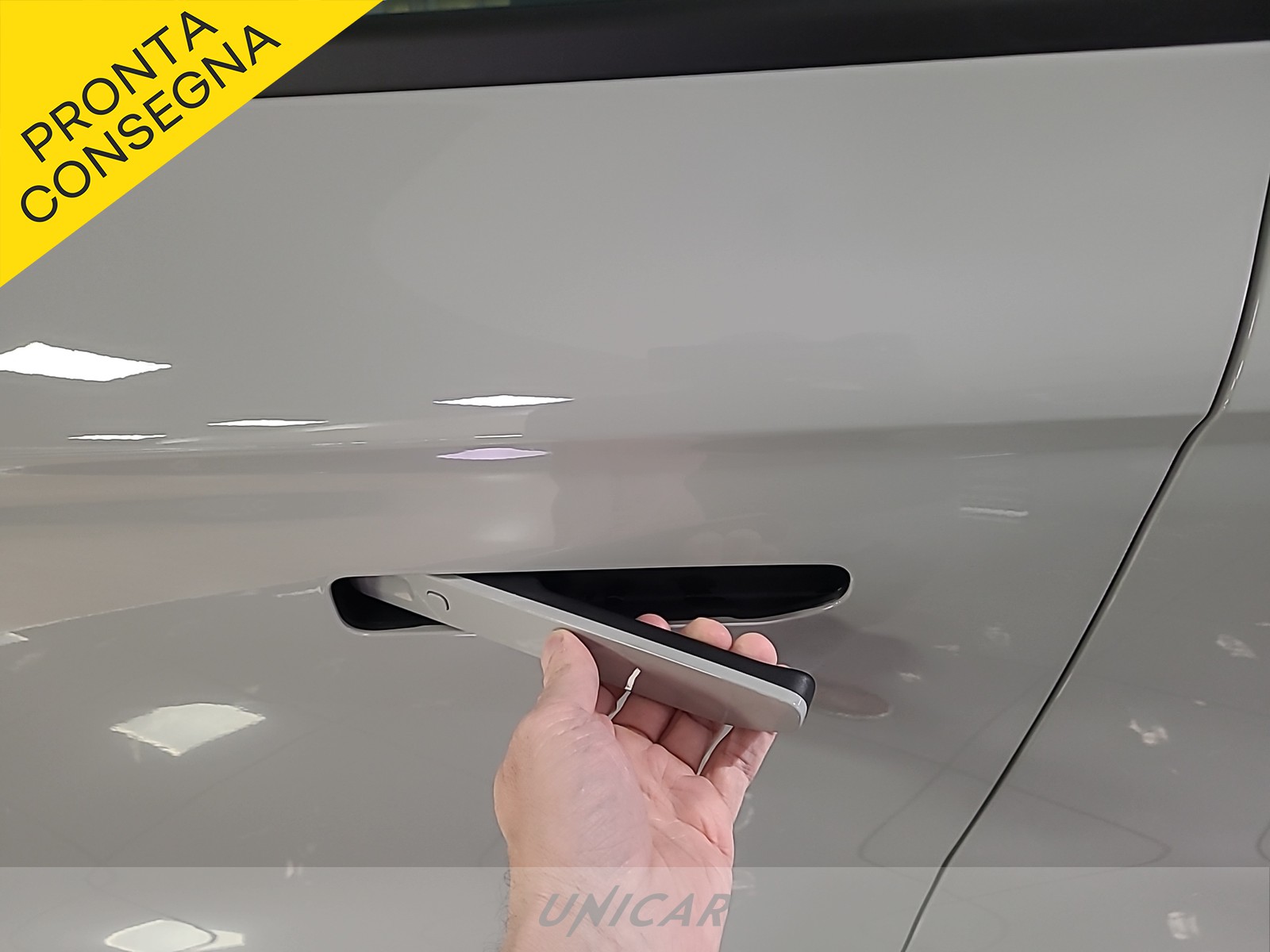 UNICAR Leapmotor B10