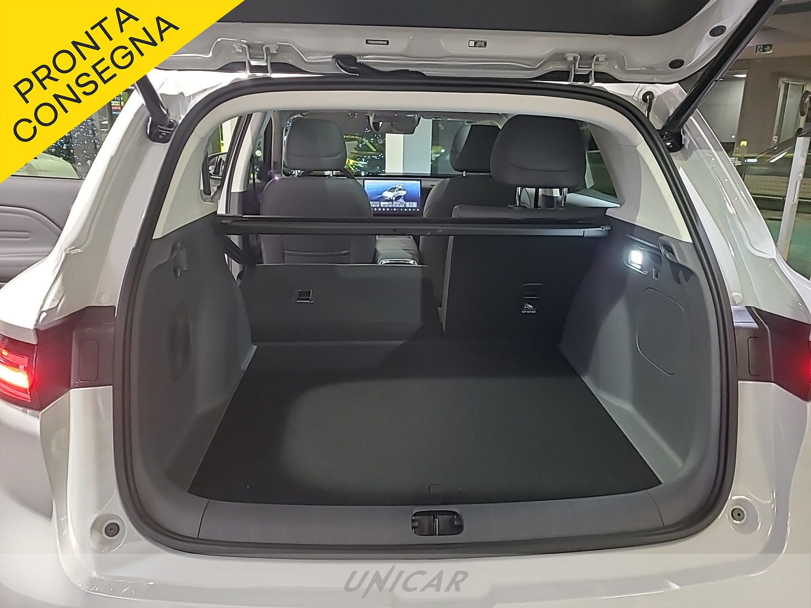 UNICAR Leapmotor B10