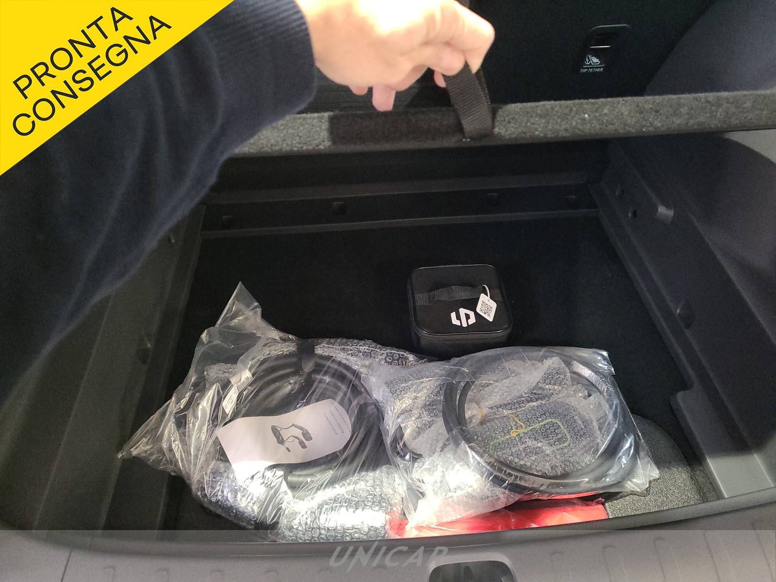 UNICAR Leapmotor B10