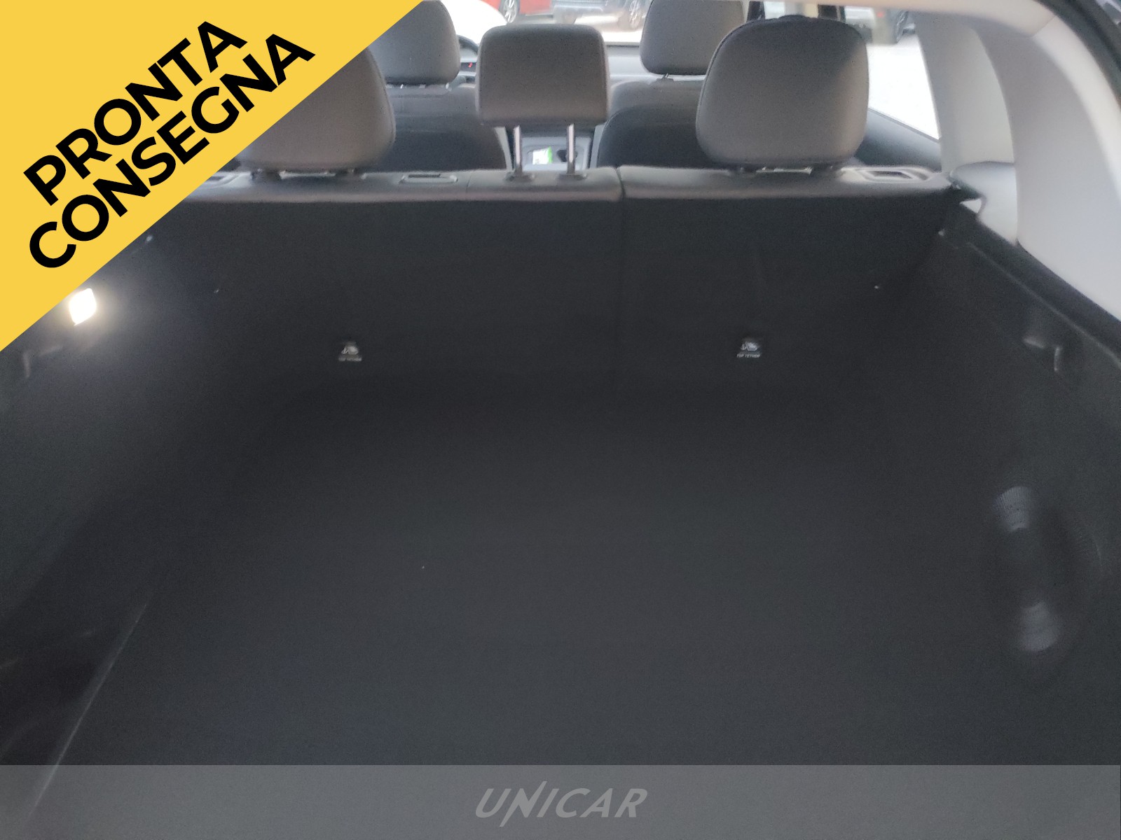 UNICAR Leapmotor C10