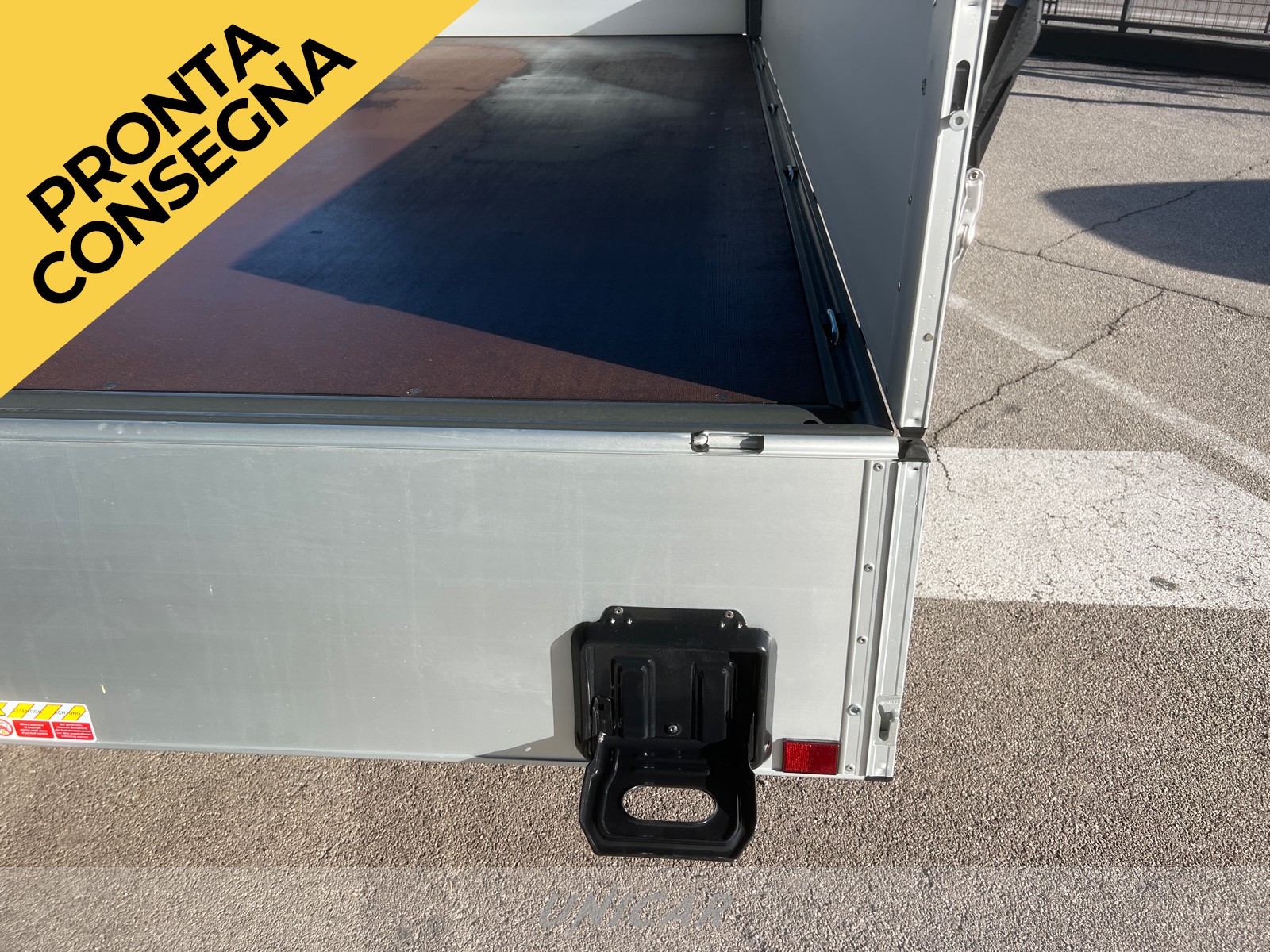 UNICAR Opel Movano